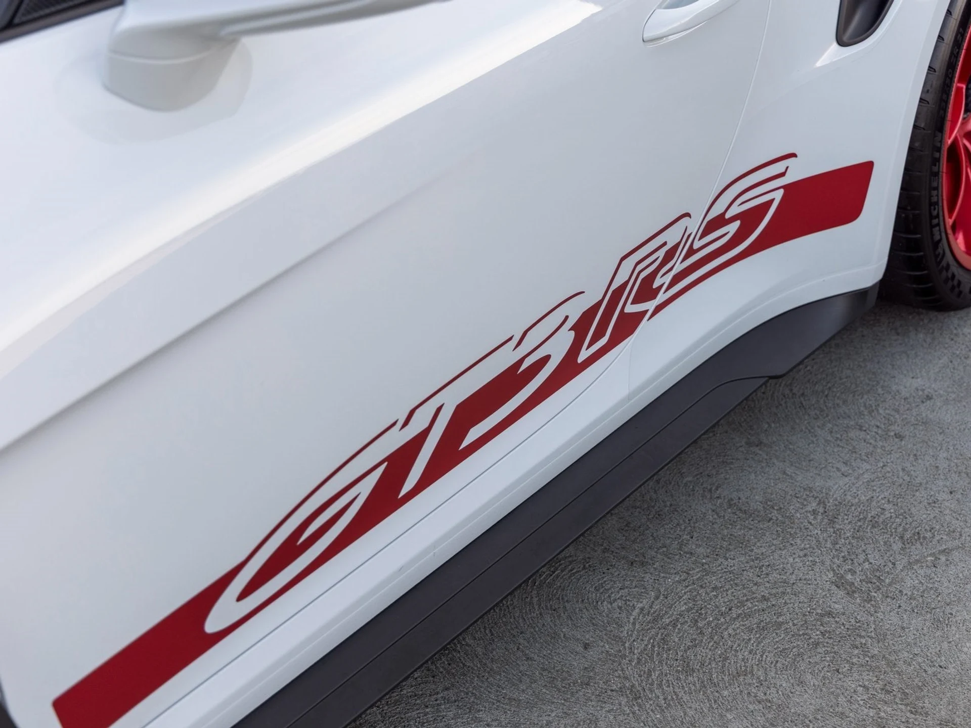 mph020_2683945461_21_d40494f436