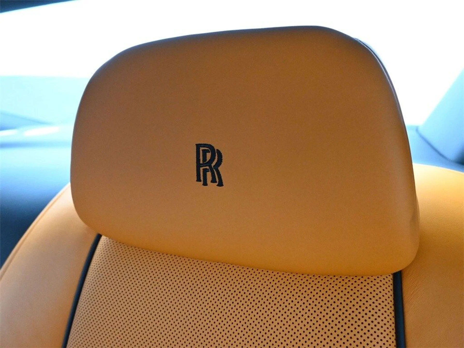 mph020_268701192_a0c6682f0061aad19609ee762d04feffx_dfd7acd9a9