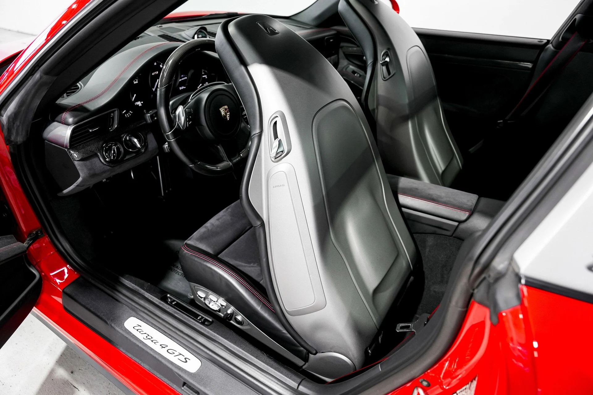 mph020_2695202959_d36454d6e4a24351381fd43d0bbdafd1x_37abd2c7ee