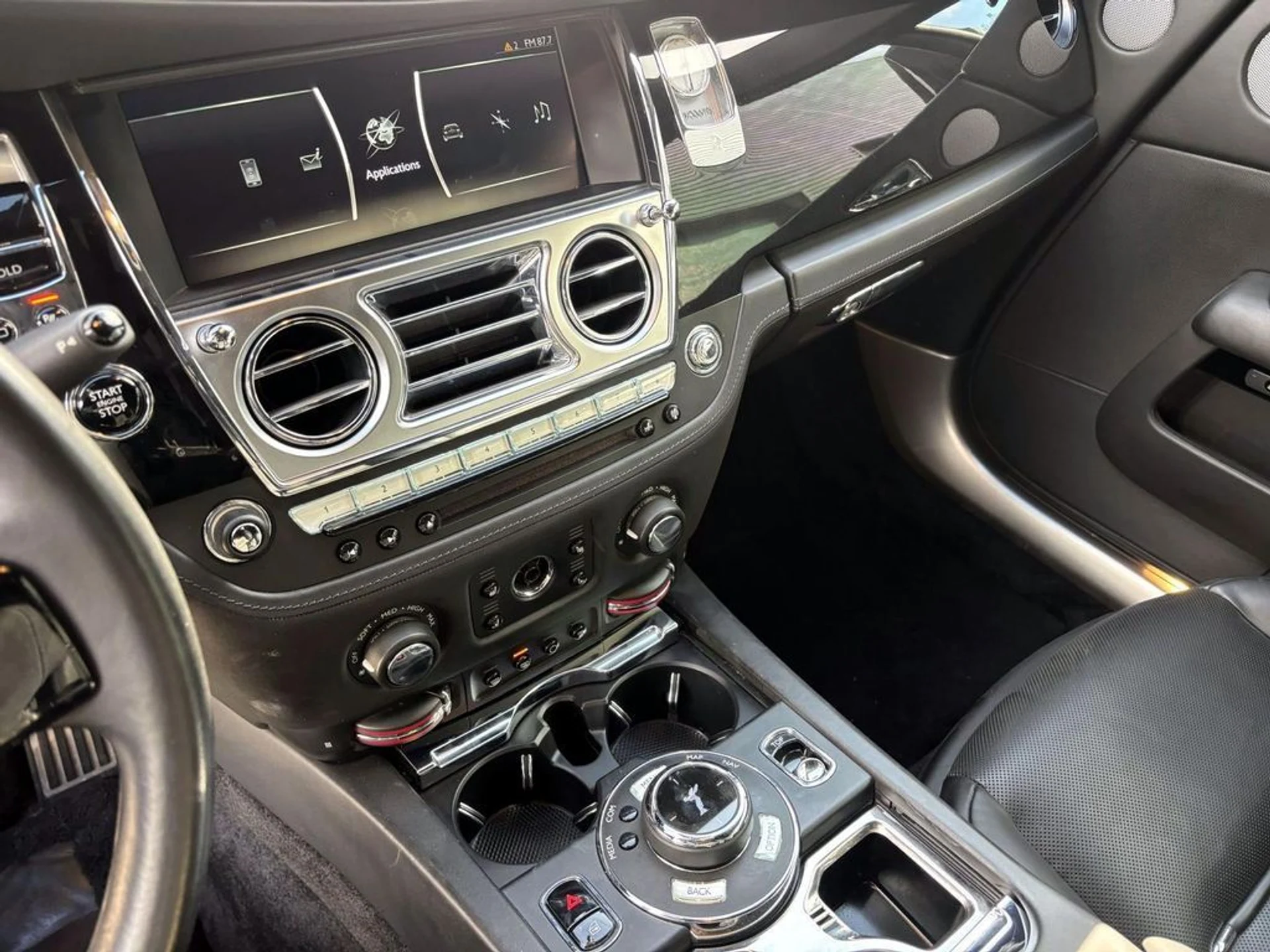 mph020_2704577490_2dc598132b3bd67393355793c3264a64x_737c6190c2