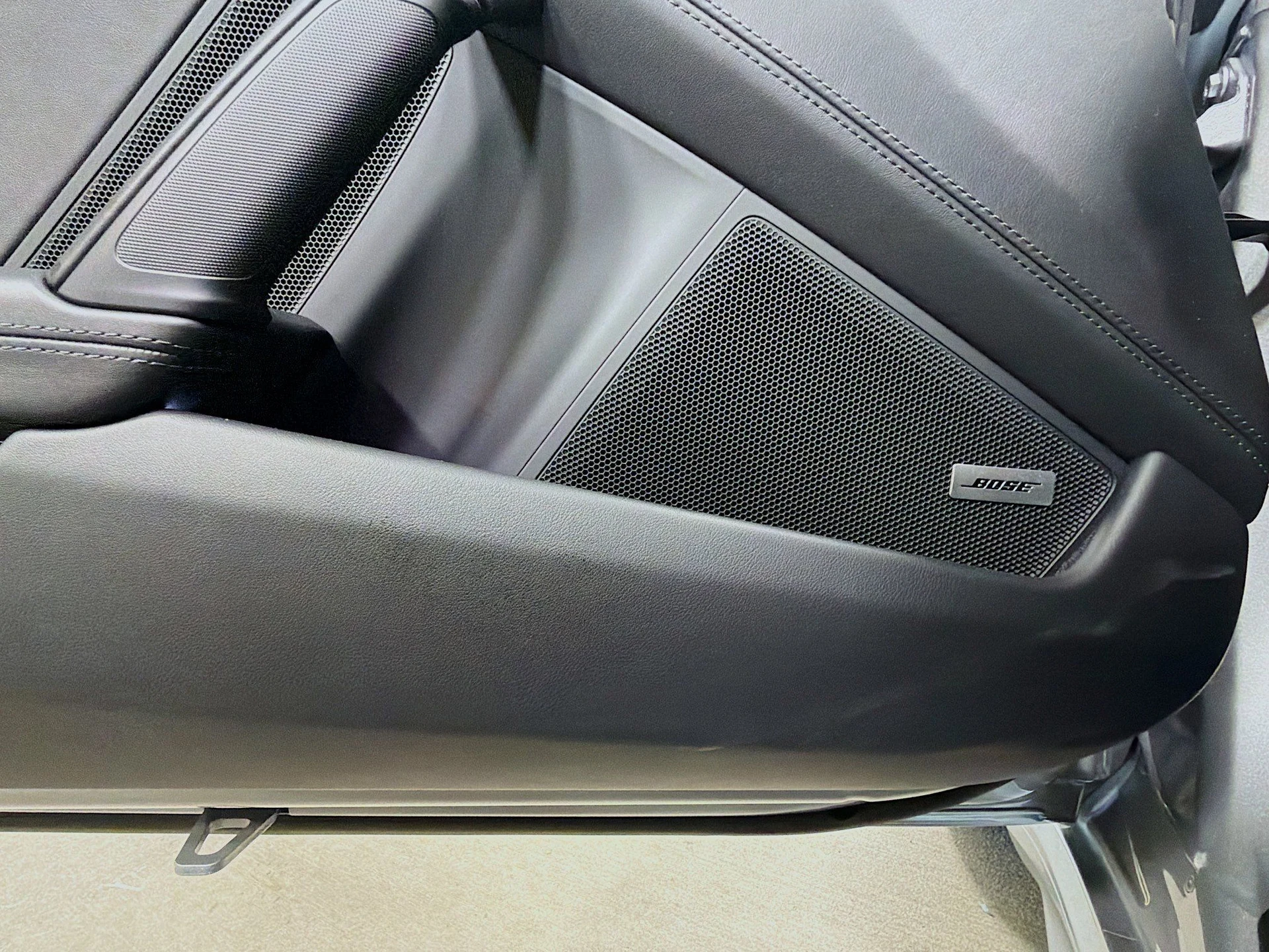 mph020_271080737_a52a116c68ff155864857bc4bf997ba2_6fa9b0a95a