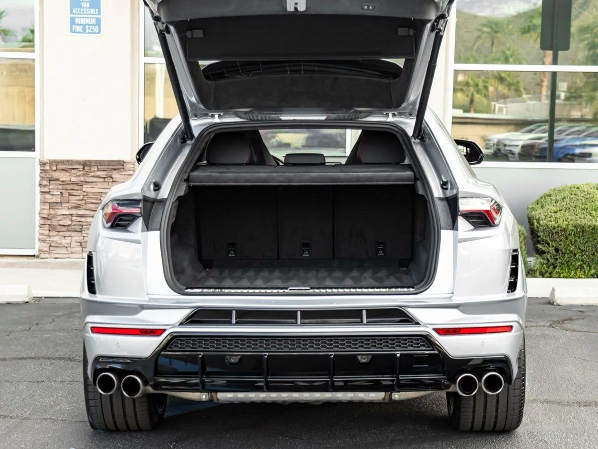 mph020_2711288722_21_50baf028a5