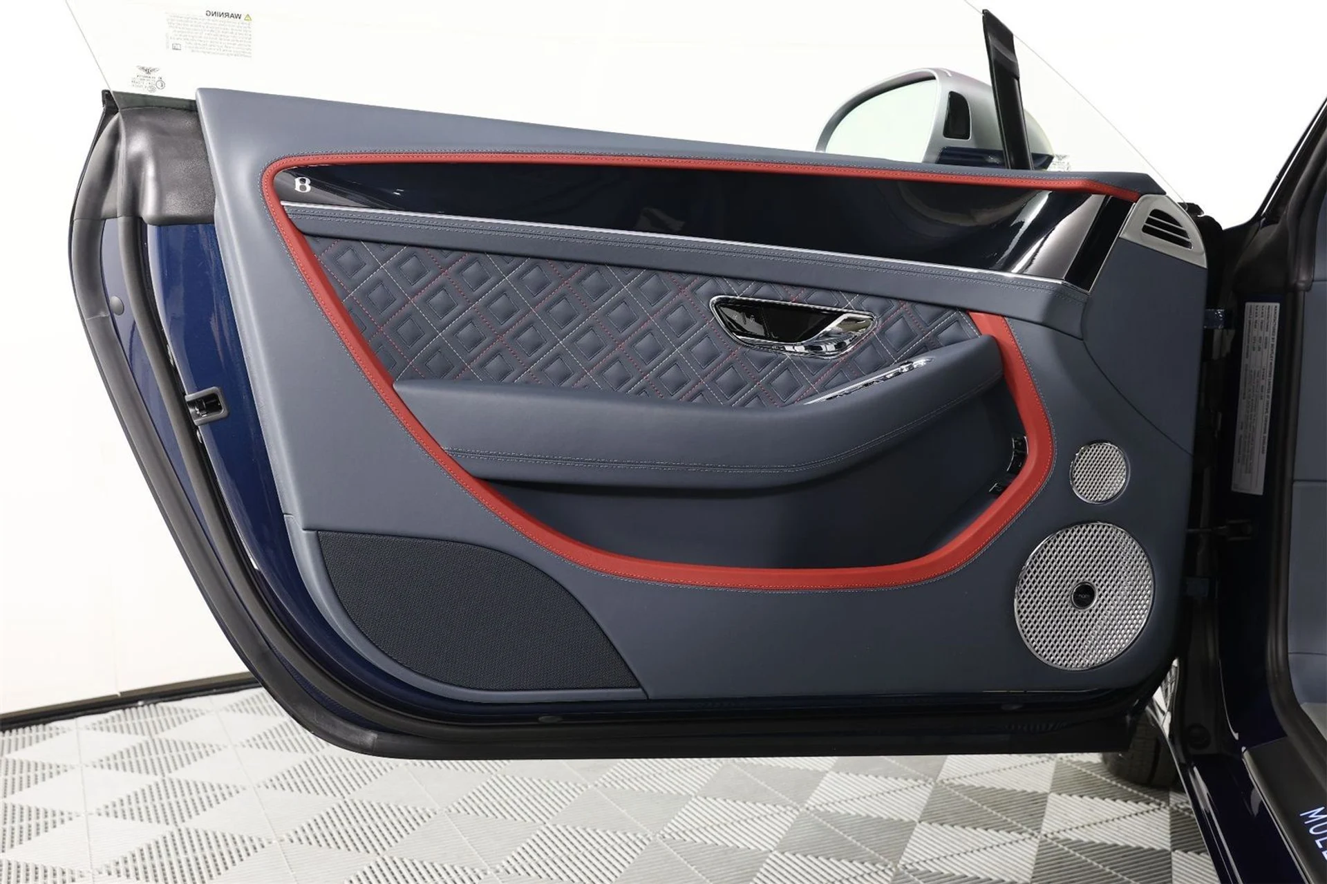 mph020_2716549030_d4e3f6bee2b4ccce4e6809c4a82a840a_00d83e1b62