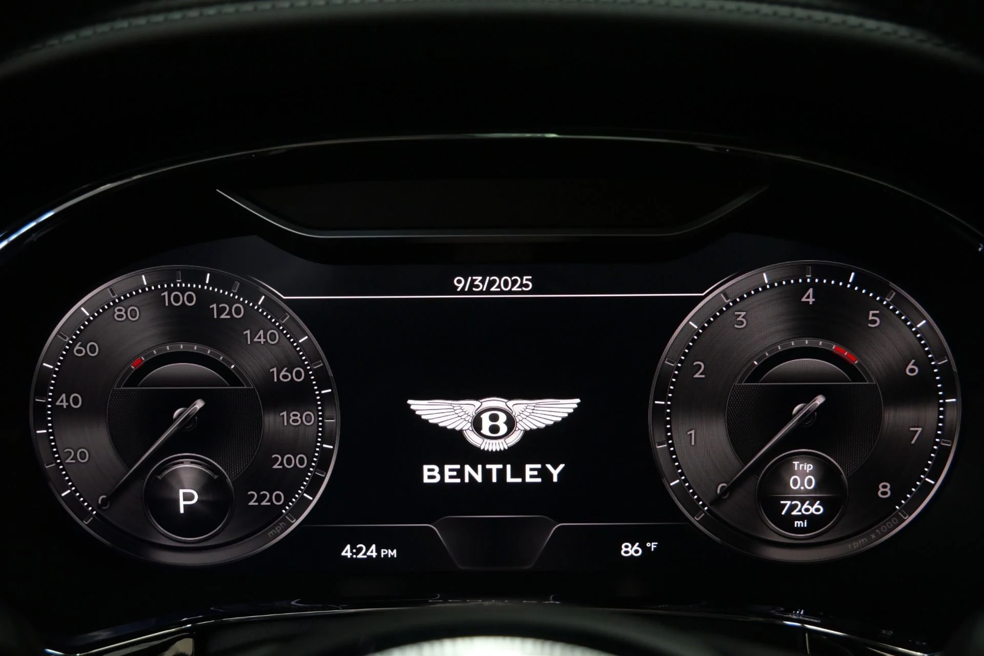 mph020_2717001320_Used_2024_Bentley_Flying_Spur_Speed_Edition_12_1757008708_fe9f4465fc