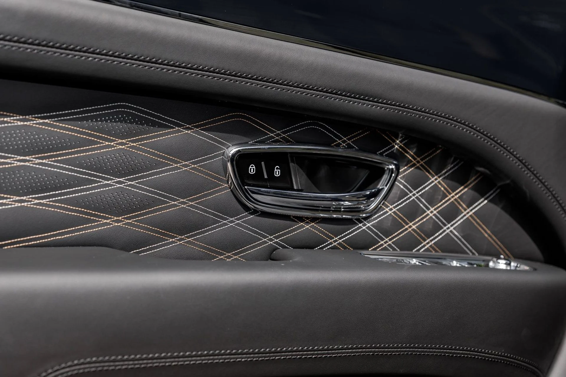 mph020_2717013527_e6b66a7bb910075cce2c3cbf995465bex_6b902ad4b8