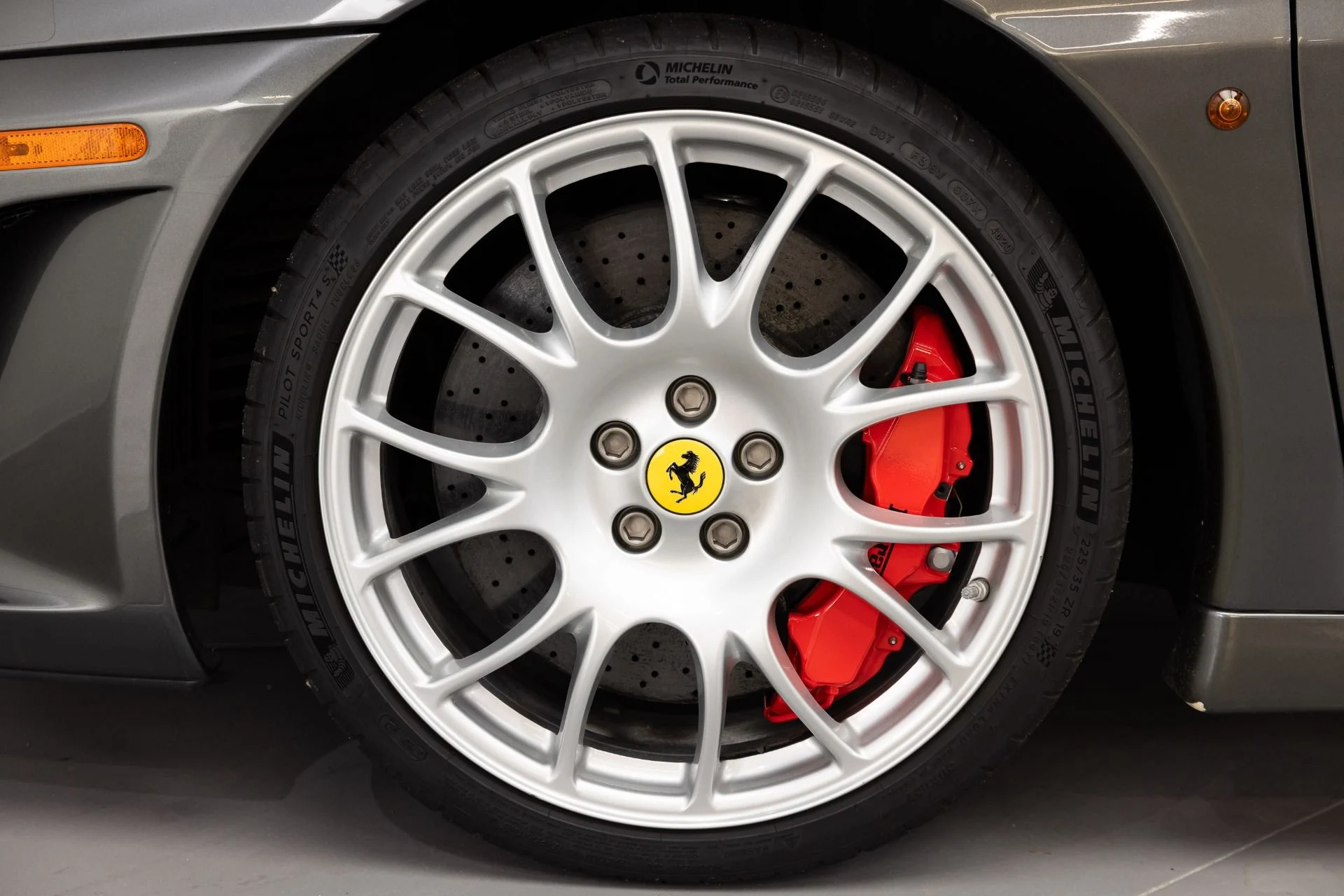 mph020_2717236506_Used_2005_Ferrari_F430_F1_Spider_1789063309_db79201b80