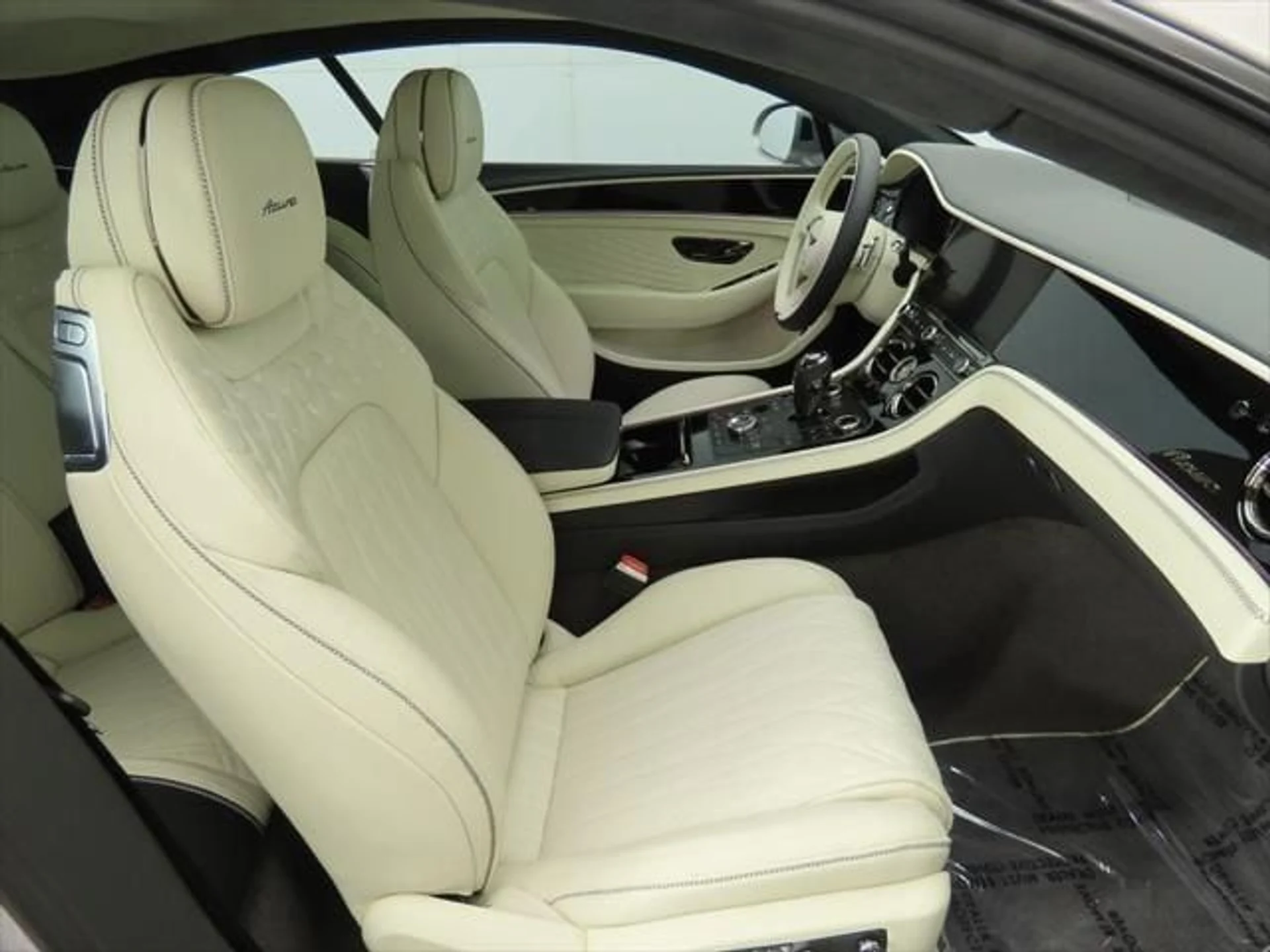 mph020_2723404671_new_2026_bentley_continental_gt_azure_8119_22937672_21_640_1d74f6c25e