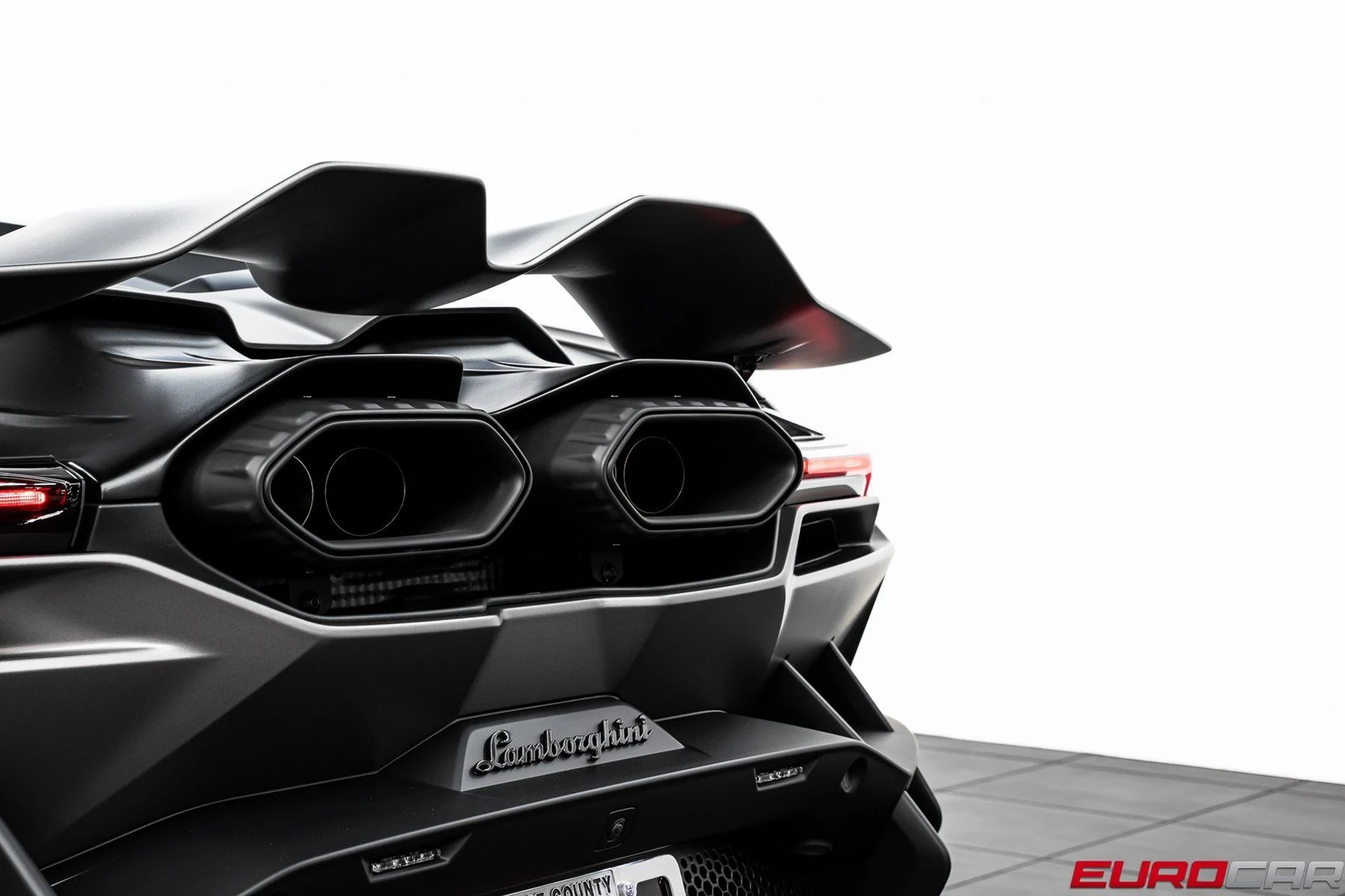 mph020_2727719332_image_21_5bece59125