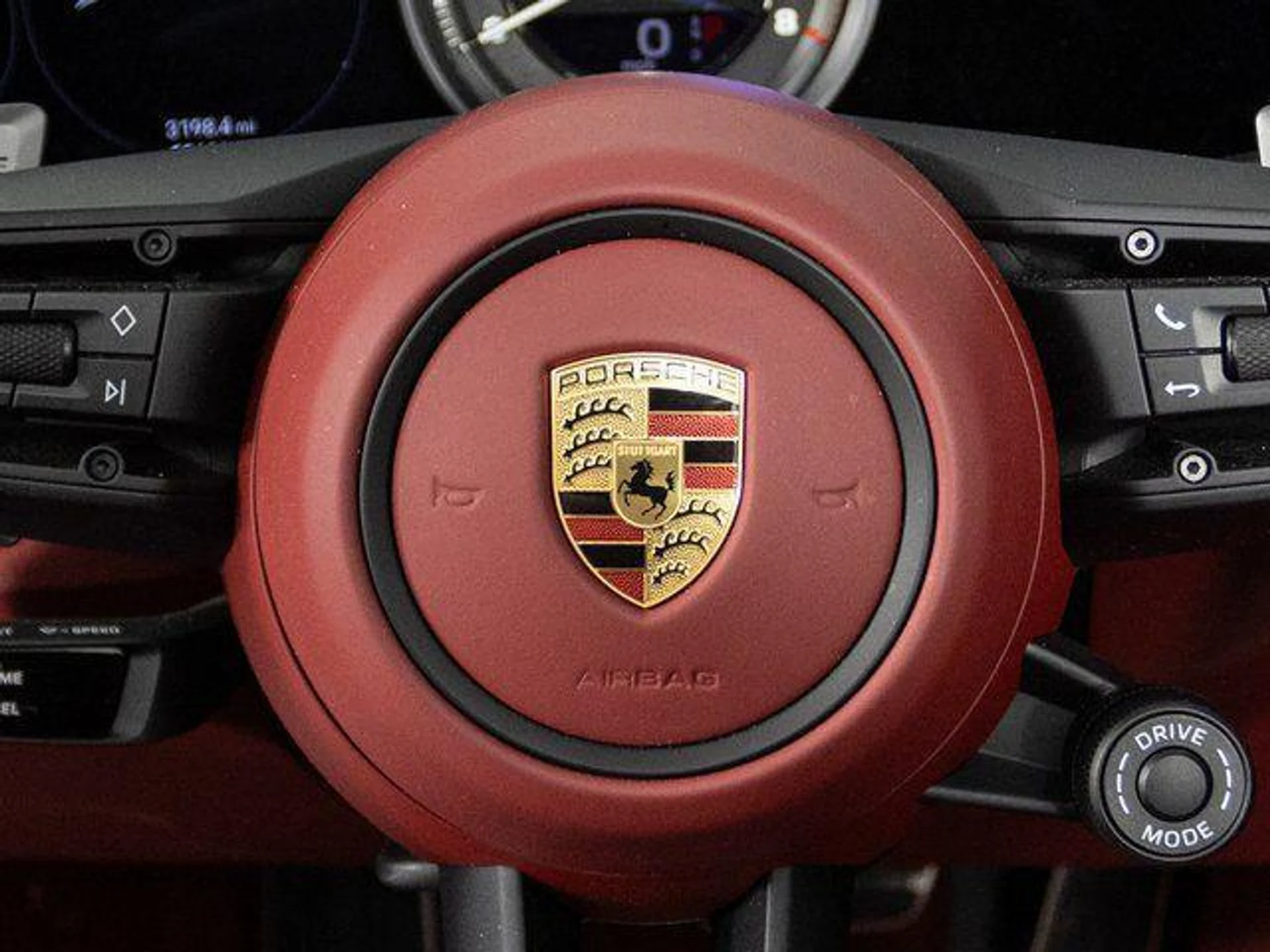 mph020_2730485630_zg_CC_Bi_A_To_ZHR_3h_Uuv_TMA_Jd5_V_Ik_8426cf9791