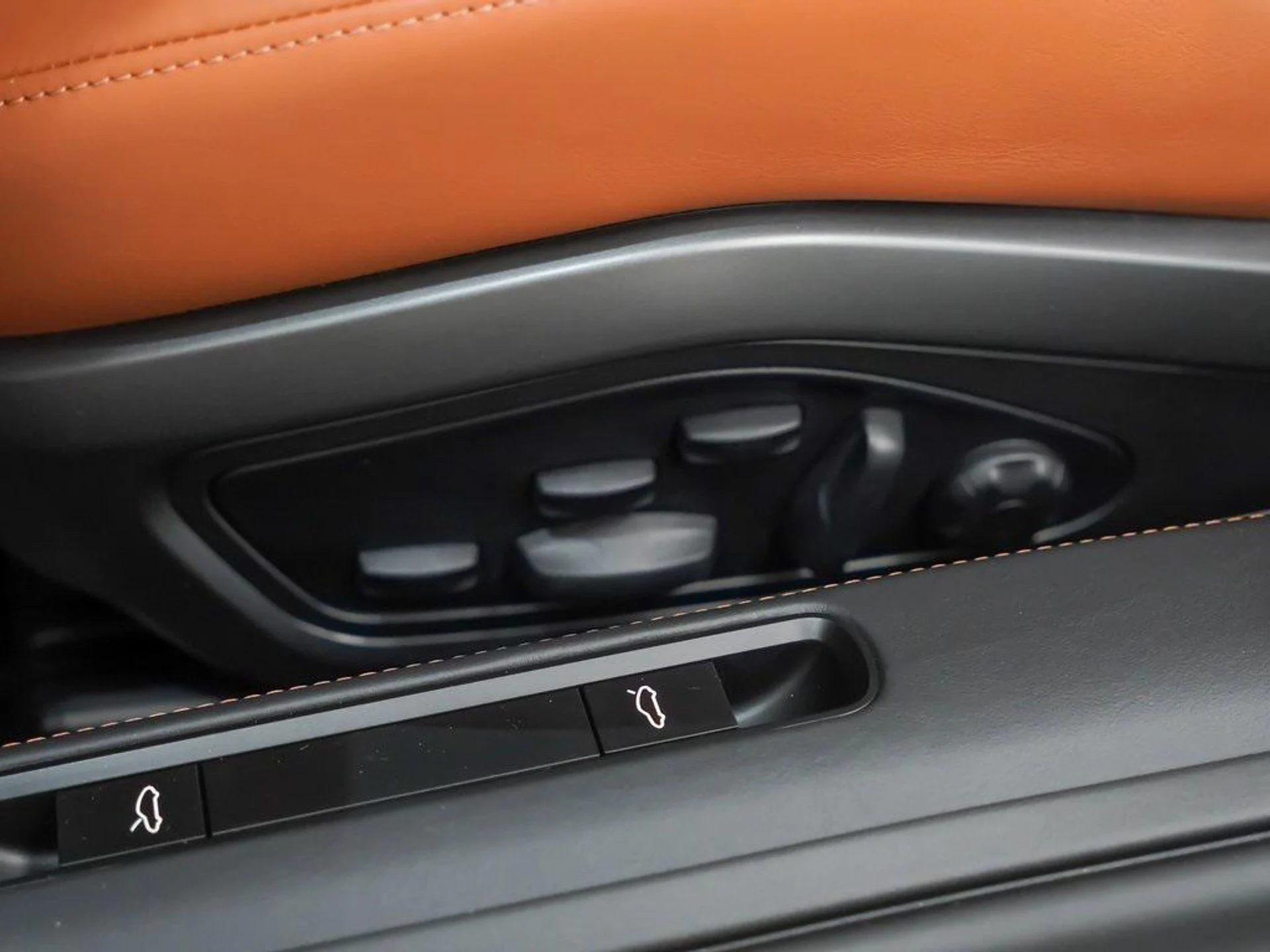 mph020_2734147512_Ov_By_Zky_Z0gn_lc_Fqfd_Vhyfvq6u0_6af11fa629