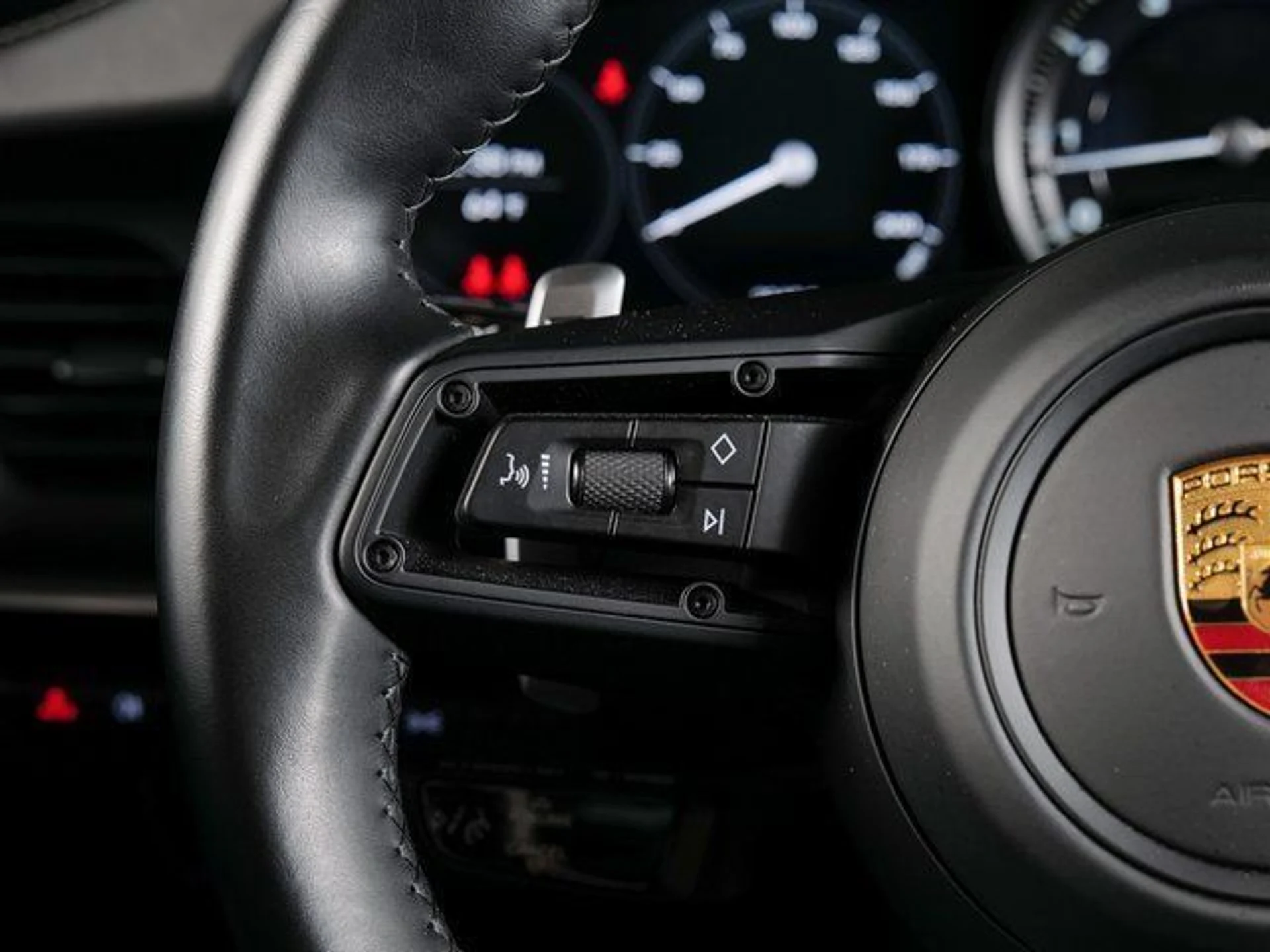 mph020_2738210451_e5fb59bf65803f13023362c0b89e7d81_cb9cb7f397