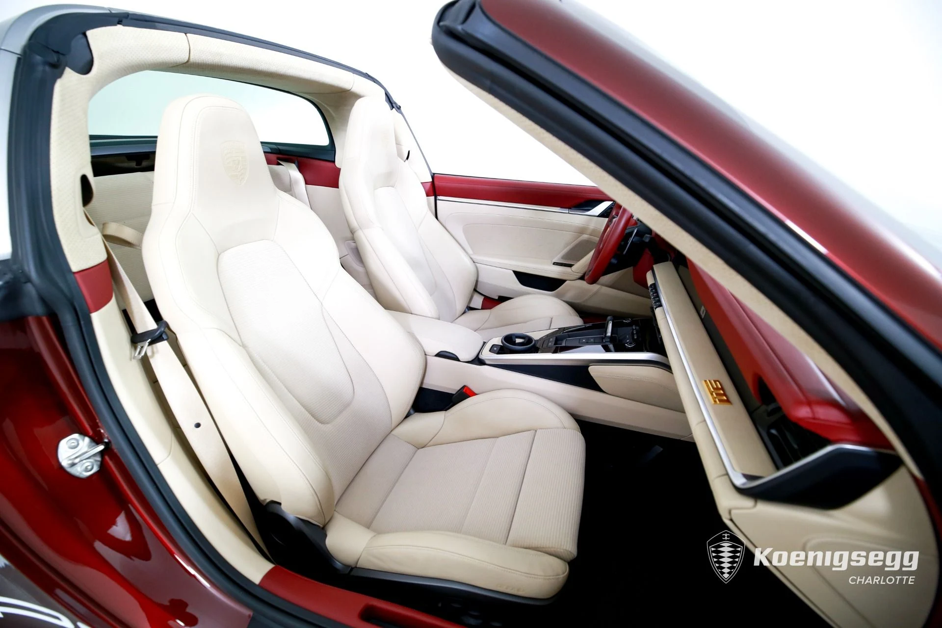 mph020_2738796976_Used_2021_Porsche_911_Targa_4_S_Heritage_Design_Edition_1761056458_e222ce615c