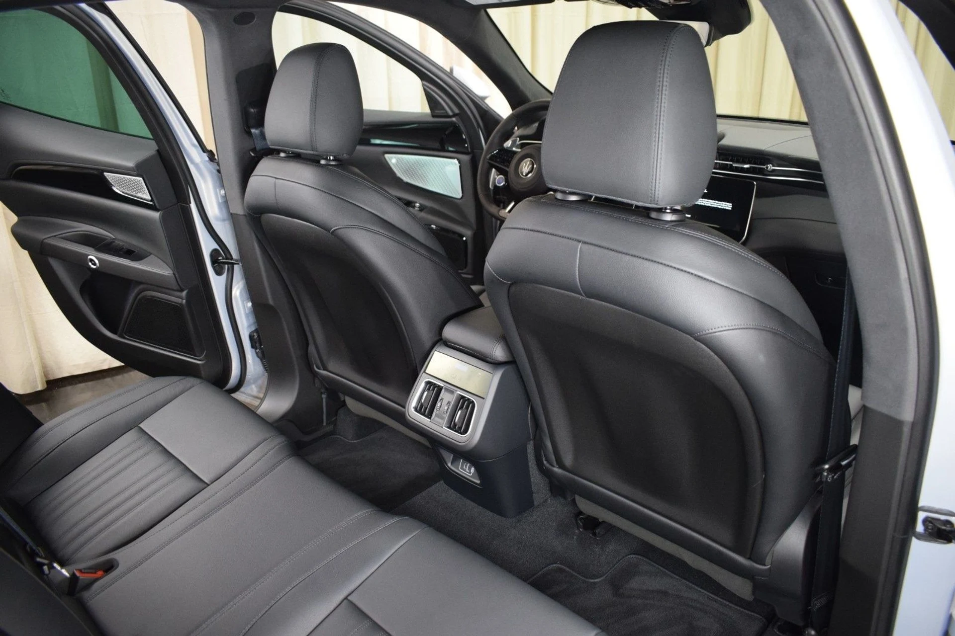 mph020_2740188420_325e091408a8c67c1b4ae59d357ce6b4x_c68fd32bad