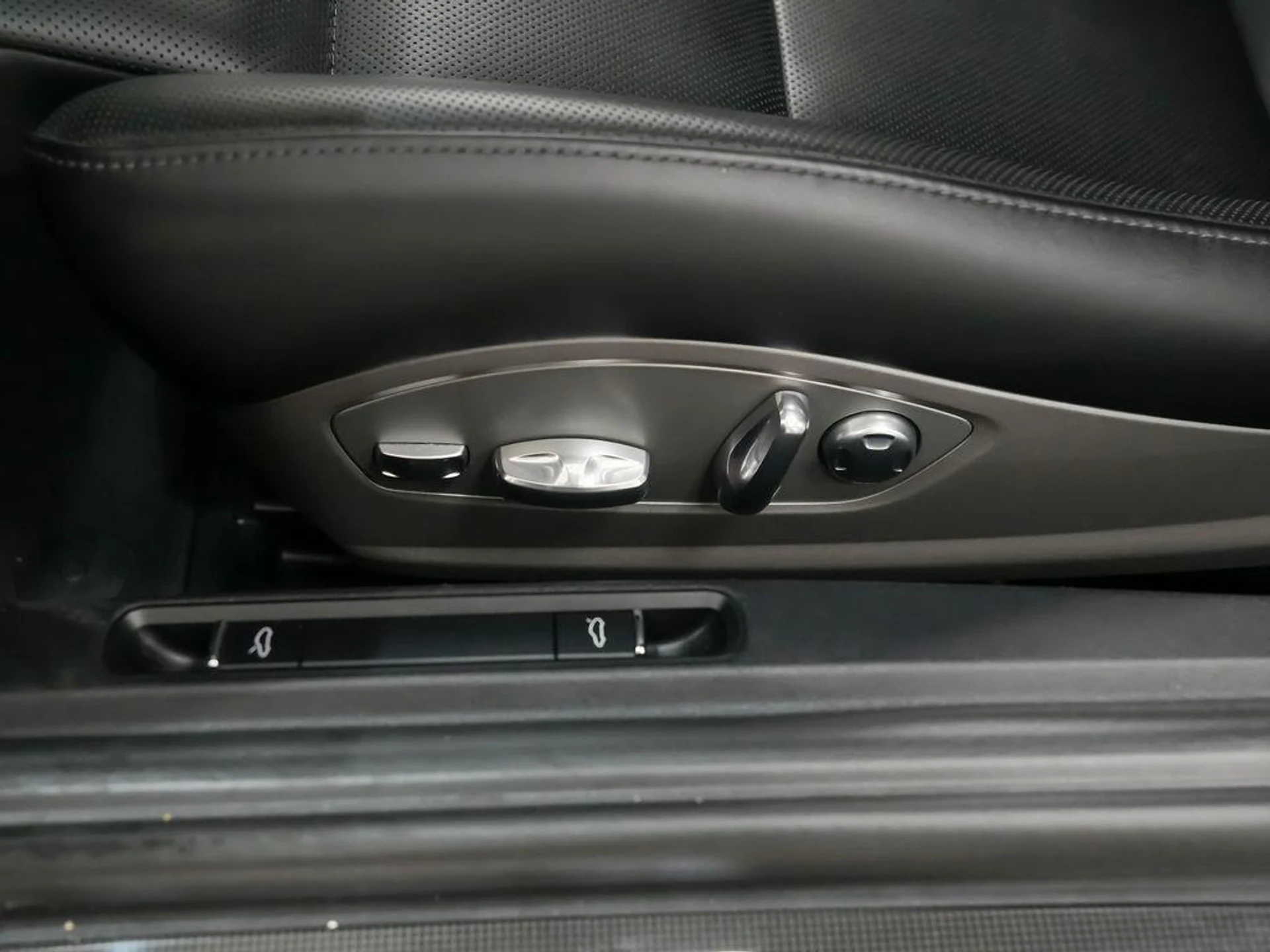 mph020_2744845213_owqk_Ee_Nv9_Up_Bi_Lyvk_Z2jws_A_Gpfc_e892f58068