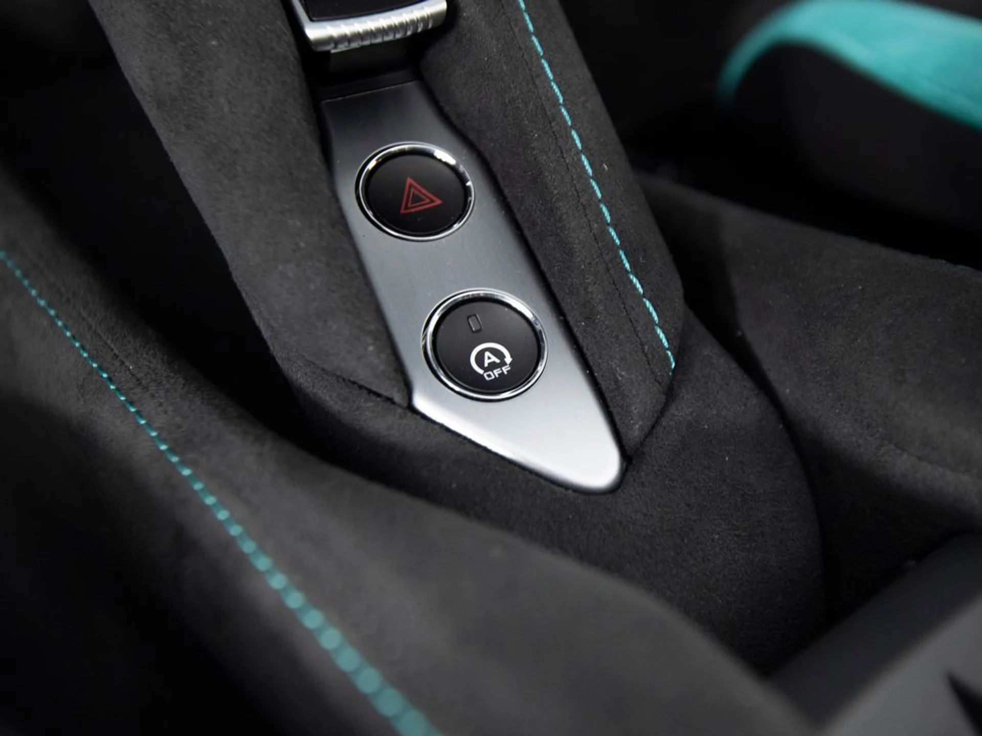 mph020_2753816554_83f055bd5de4ef8571d2690c1da11e14x_0481d2772a