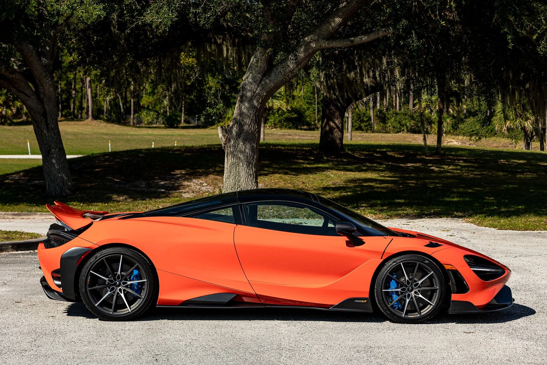 mph020_2756980918_249_p21_l_1b116f45a1