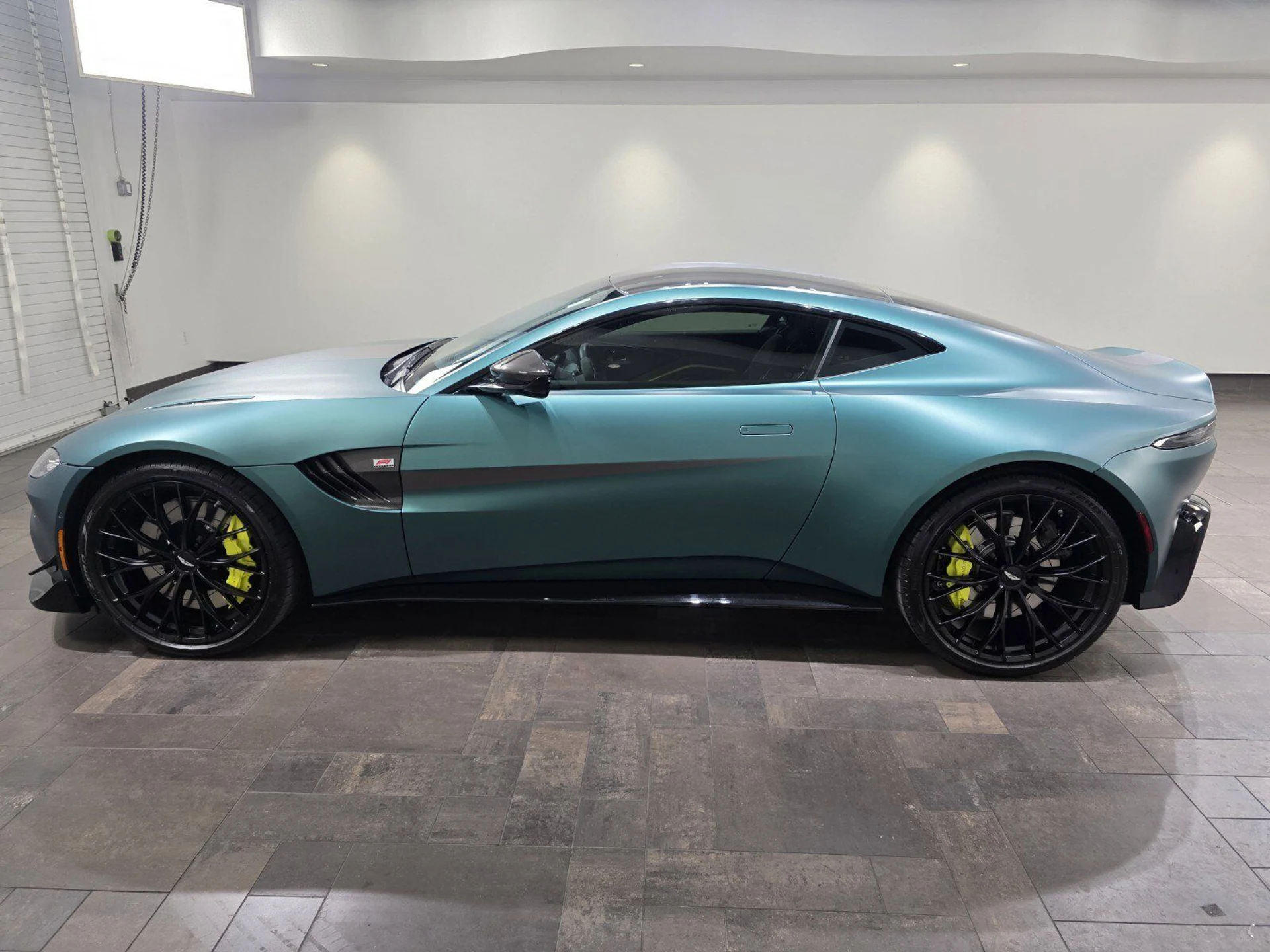 mph020_2768342606_e304bda091d25f84e30a80bc466241b8_091e0161ce