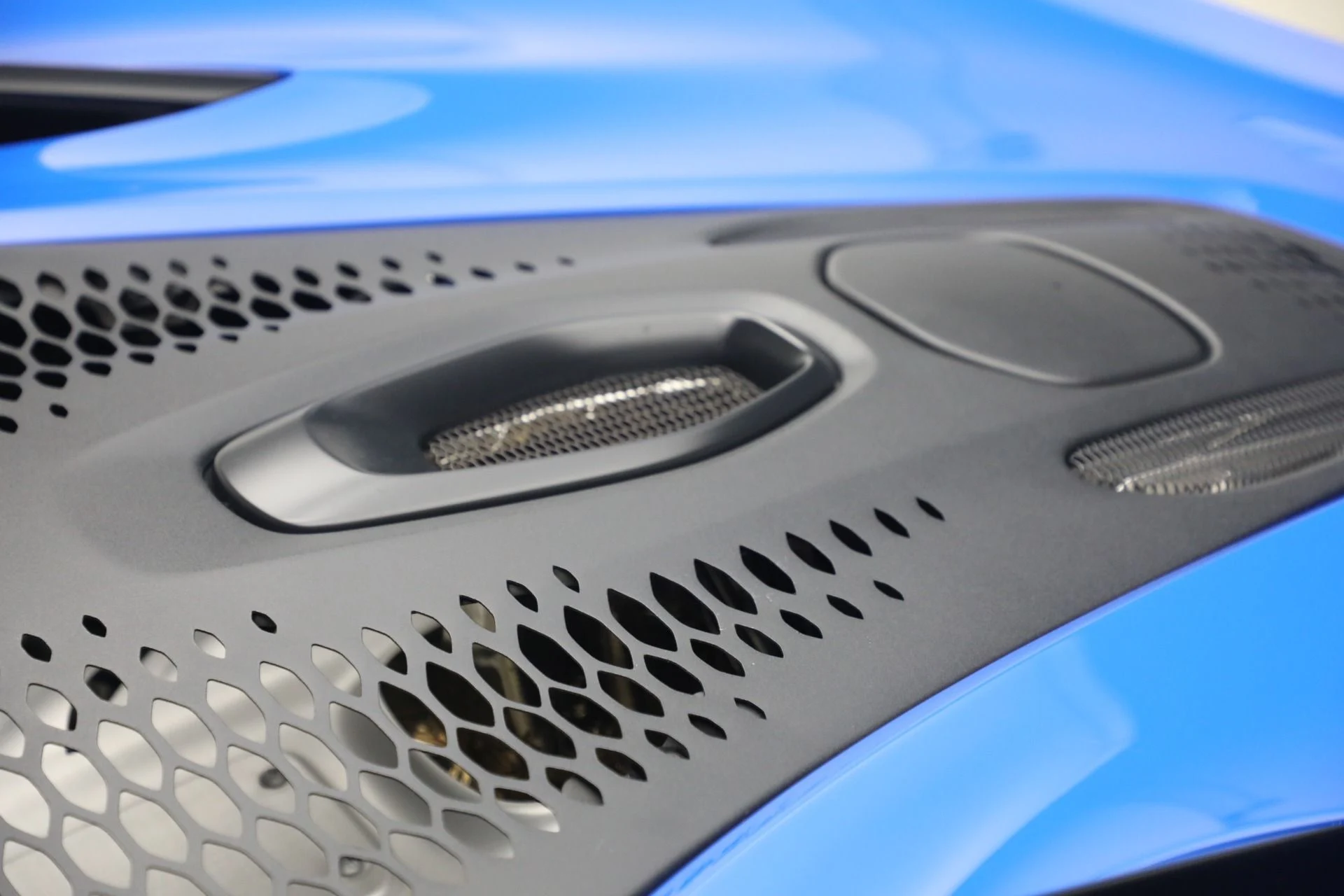 mph020_2772107019_Used_2023_Mc_Laren_Artura_Performance_08d479760d