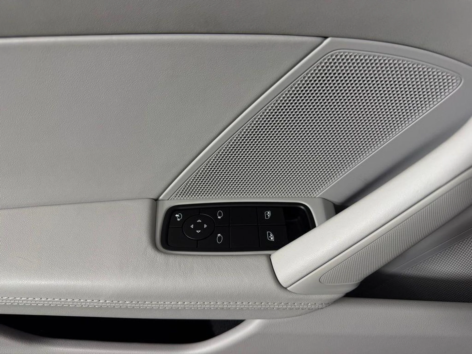 mph020_2777818285_Or3_I2_Fx_LC_1_HD_6_A3_Qru_qus_Cj_Wsw_09f9dd67e4