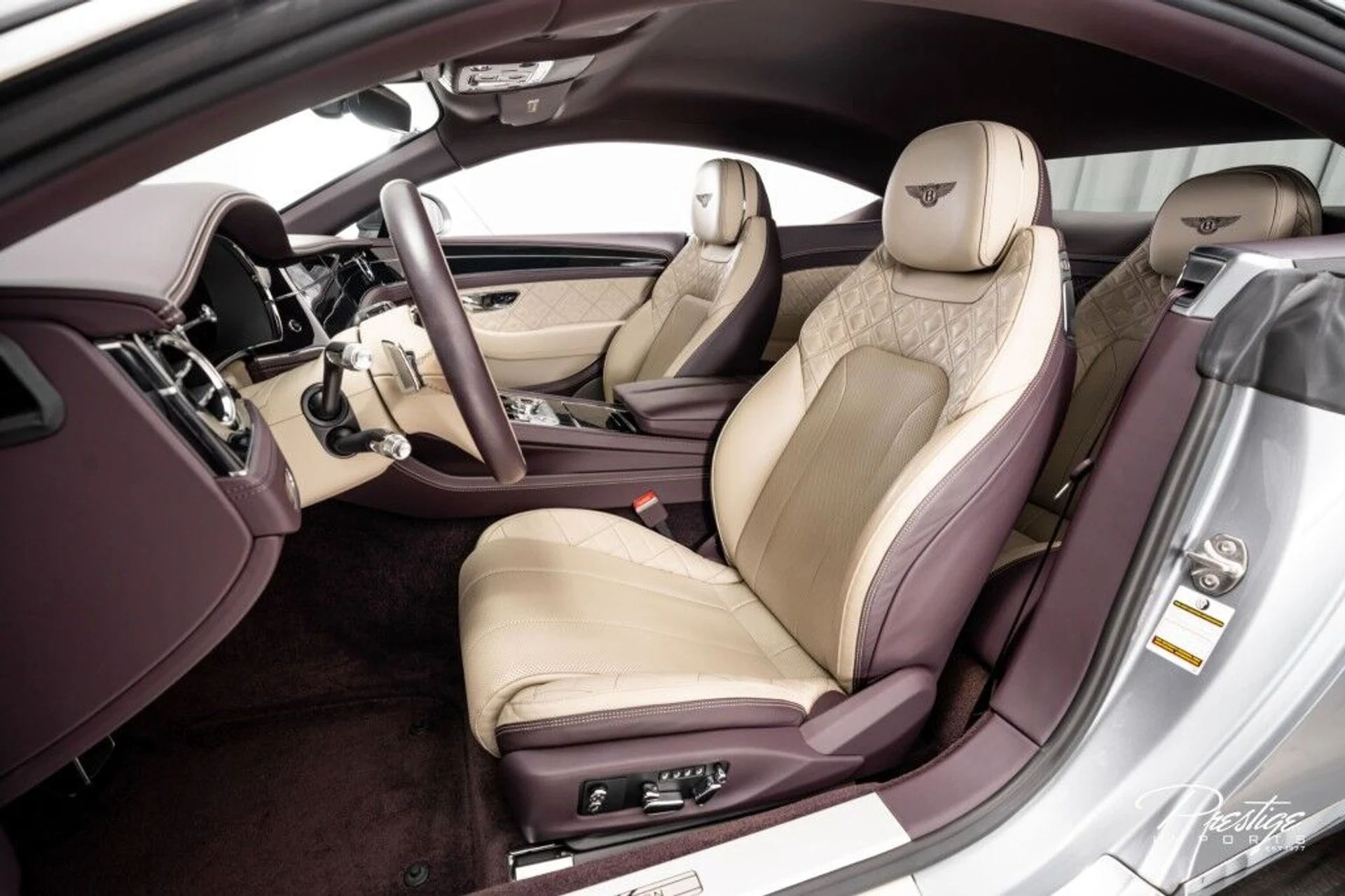 mph020_277812347_dbf573042818a9cff5eae4be6308bf75_6fa09e3b4a