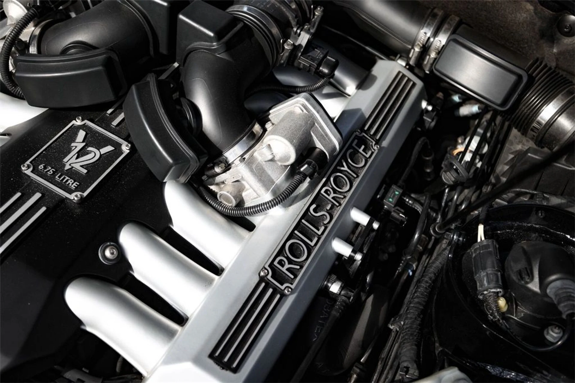 mph020_2786511073_a2243bdacb3bacac3930b3d84077f6e0_dd9e745162