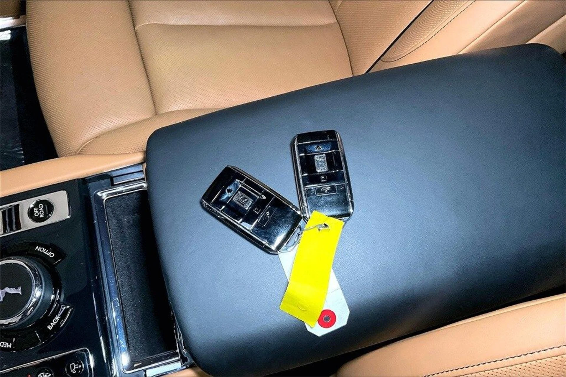 mph020_2787798938_816f3d1ad79ab3a82538bd9801108036x_16b8cb75c1