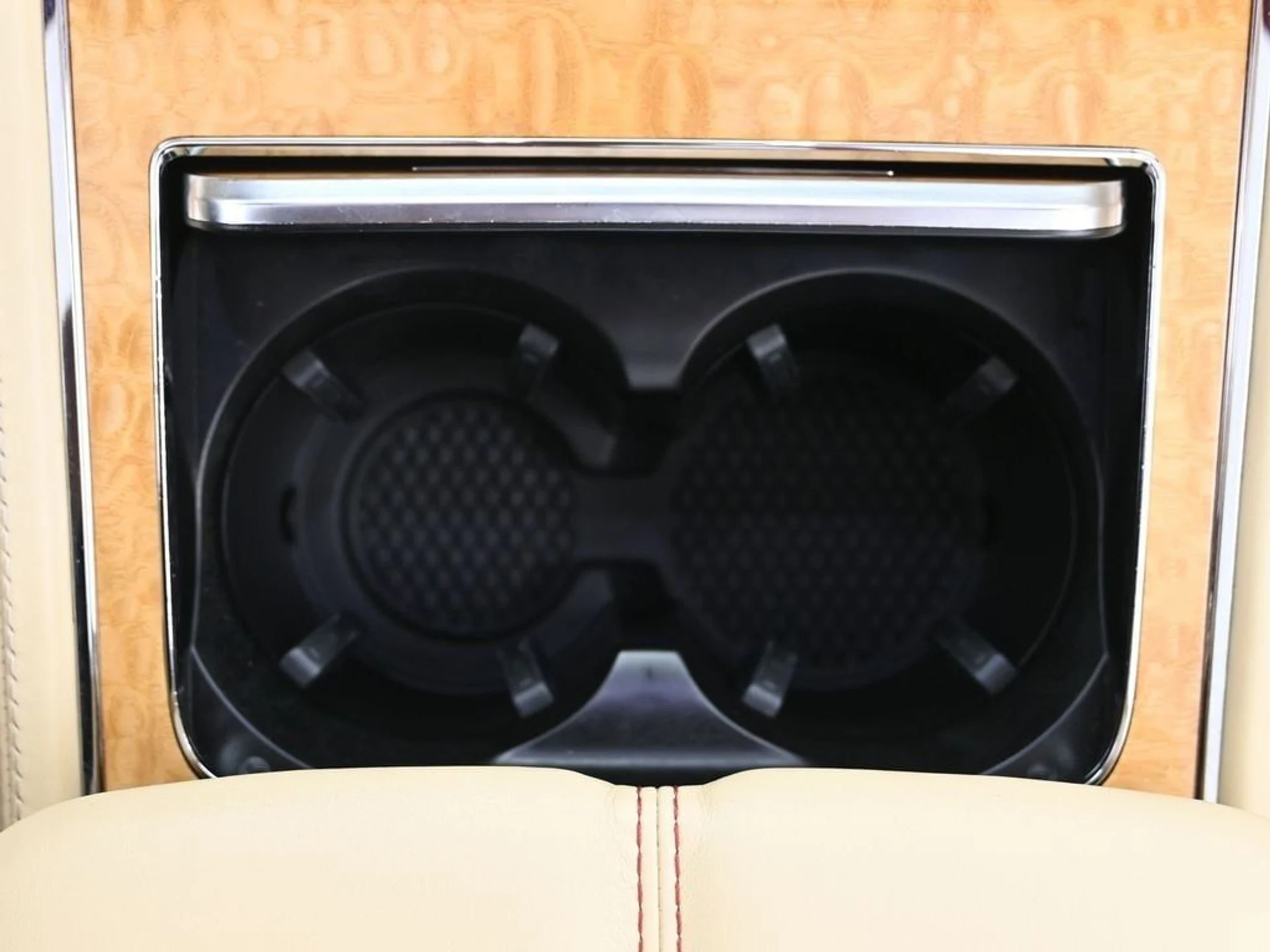 mph020_2788481287_8b5e5f04ede799dbd4f0fa8b09e8f975x_c582a9823a