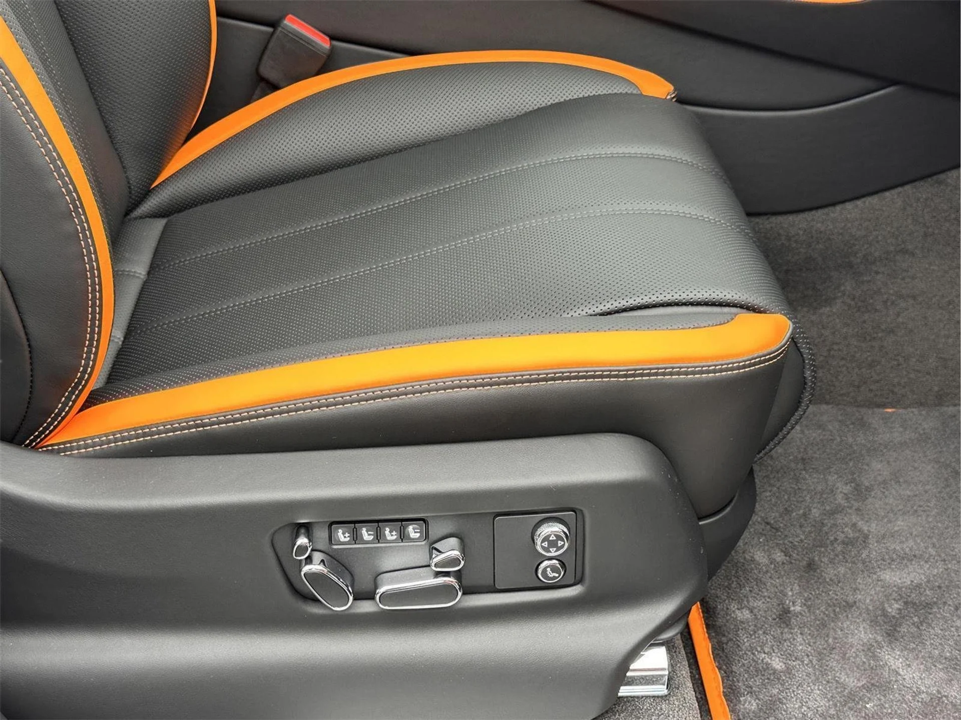 mph020_279217807_bb94e7287f7fdae64ef2c867238ffa88_999419a399