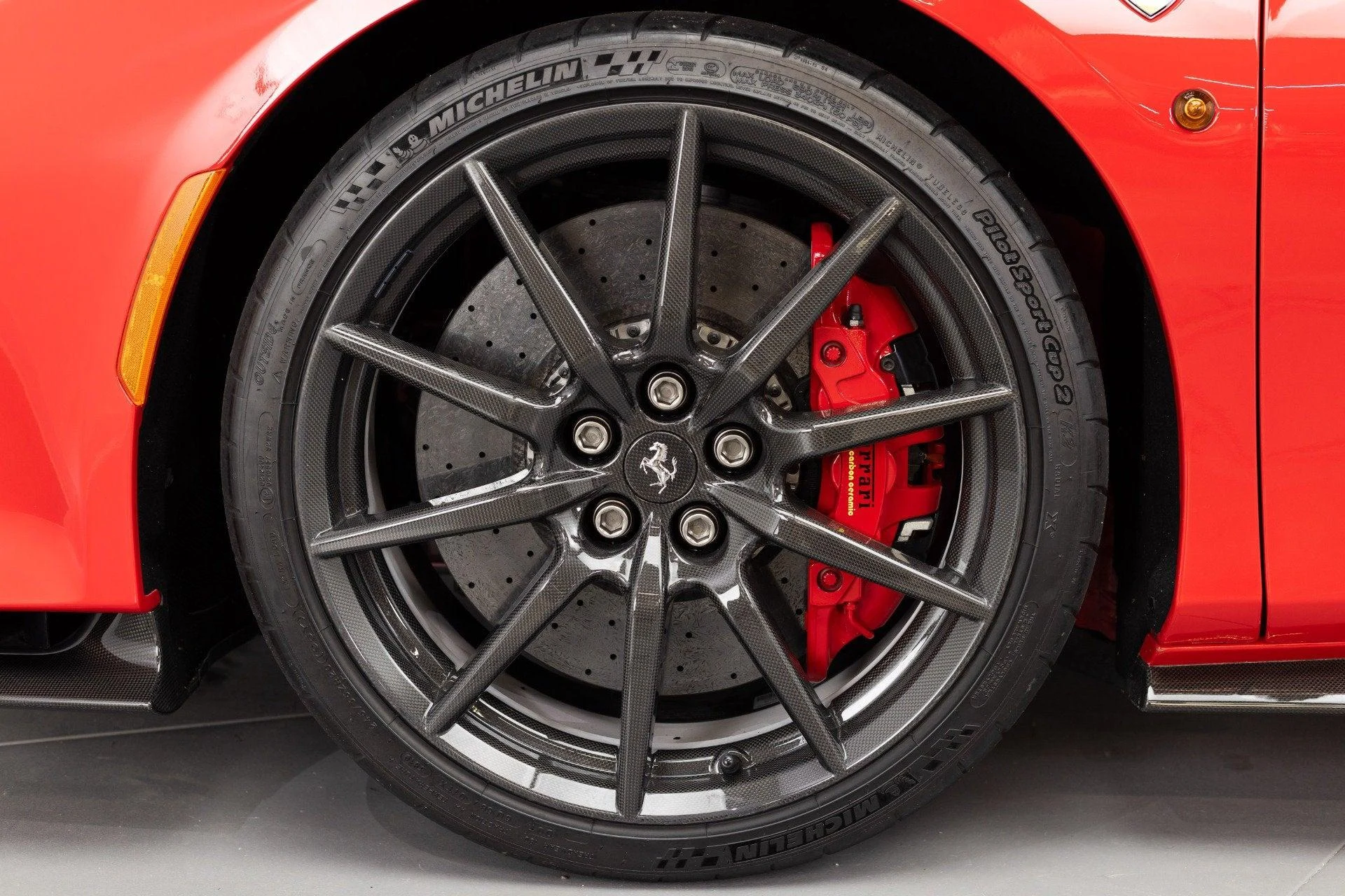 mph020_2792408679_Used_2020_Ferrari_488_Pista_Spider_1782826877_e53b276371