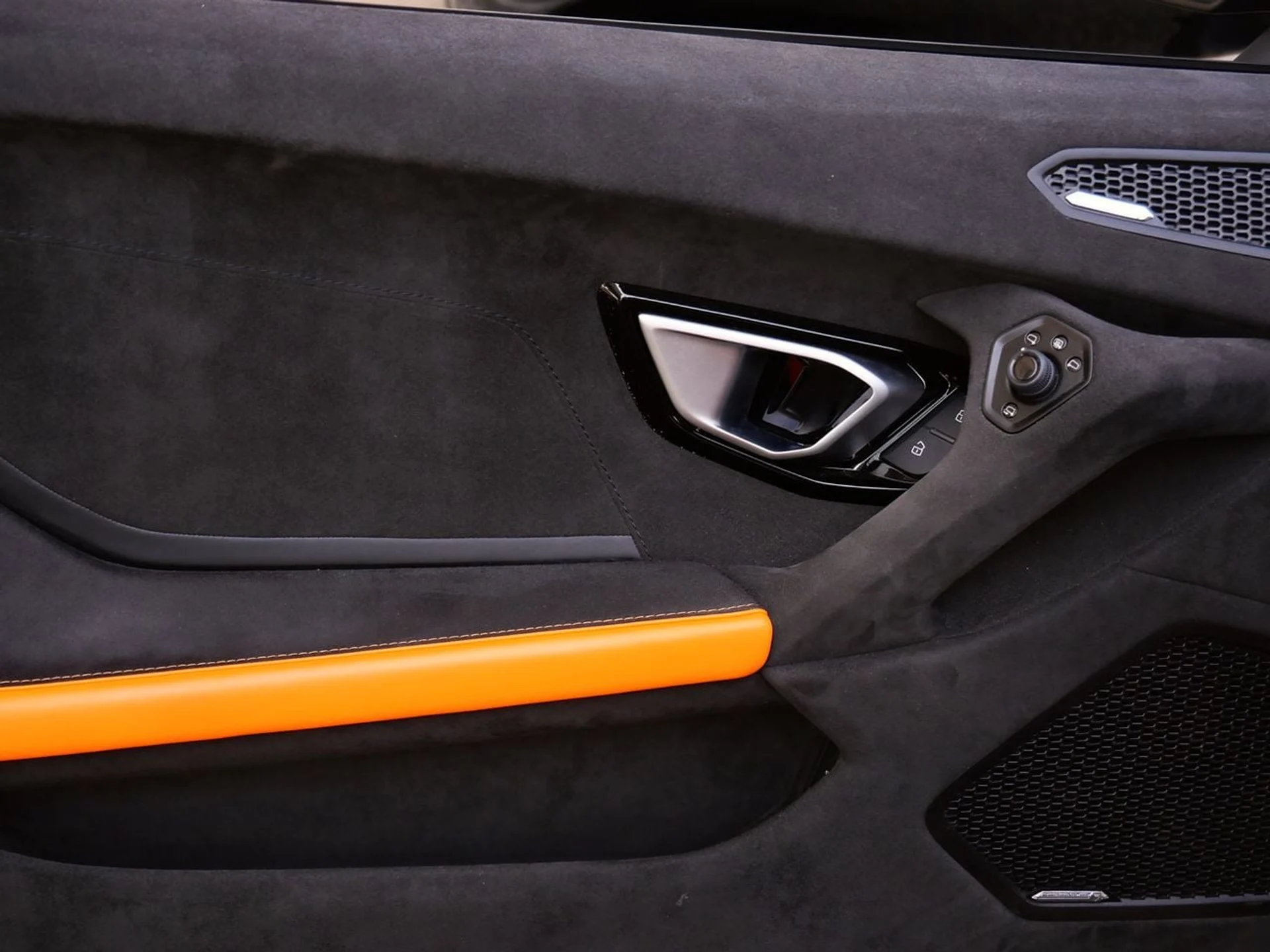 mph020_2795859546_22bc4778d29e9d0a97b4d904ea75b86bx_0a15483343