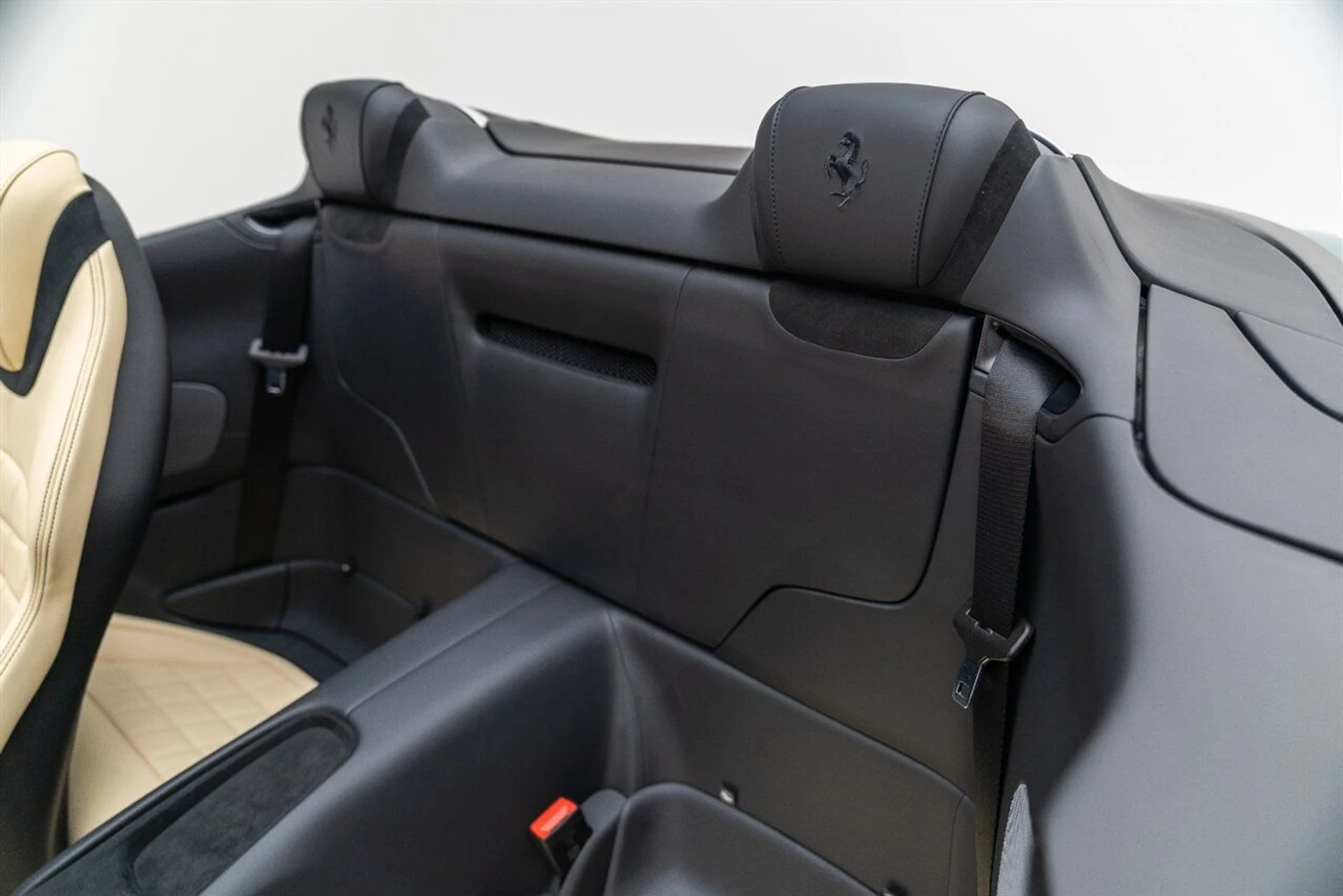 mph020_2799801133_68f536e26e_1280_b7e2f66096