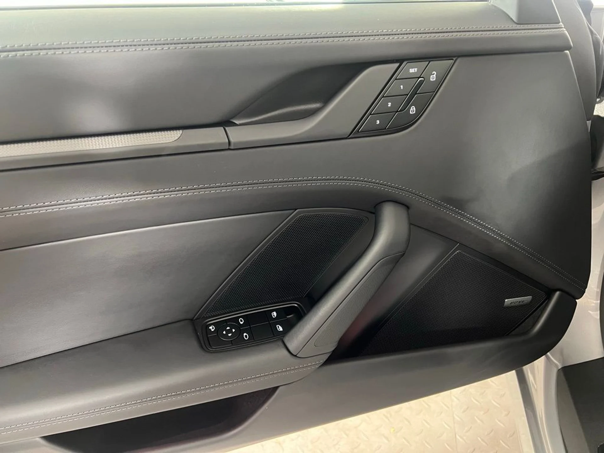 mph020_2807748718_9e99323513b5b088f855176030744e57_4489de6cf1