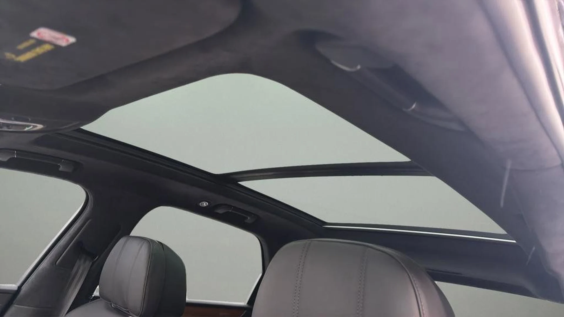 mph020_2811089951_8dd9d3c85a934ea183516e5cf596537b_fa51a0d42c