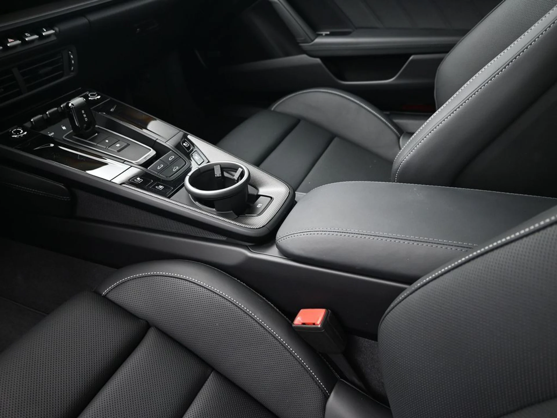 mph020_2815026473_51d30b90a72226df45515d7c9af4955cx_8e95355e19