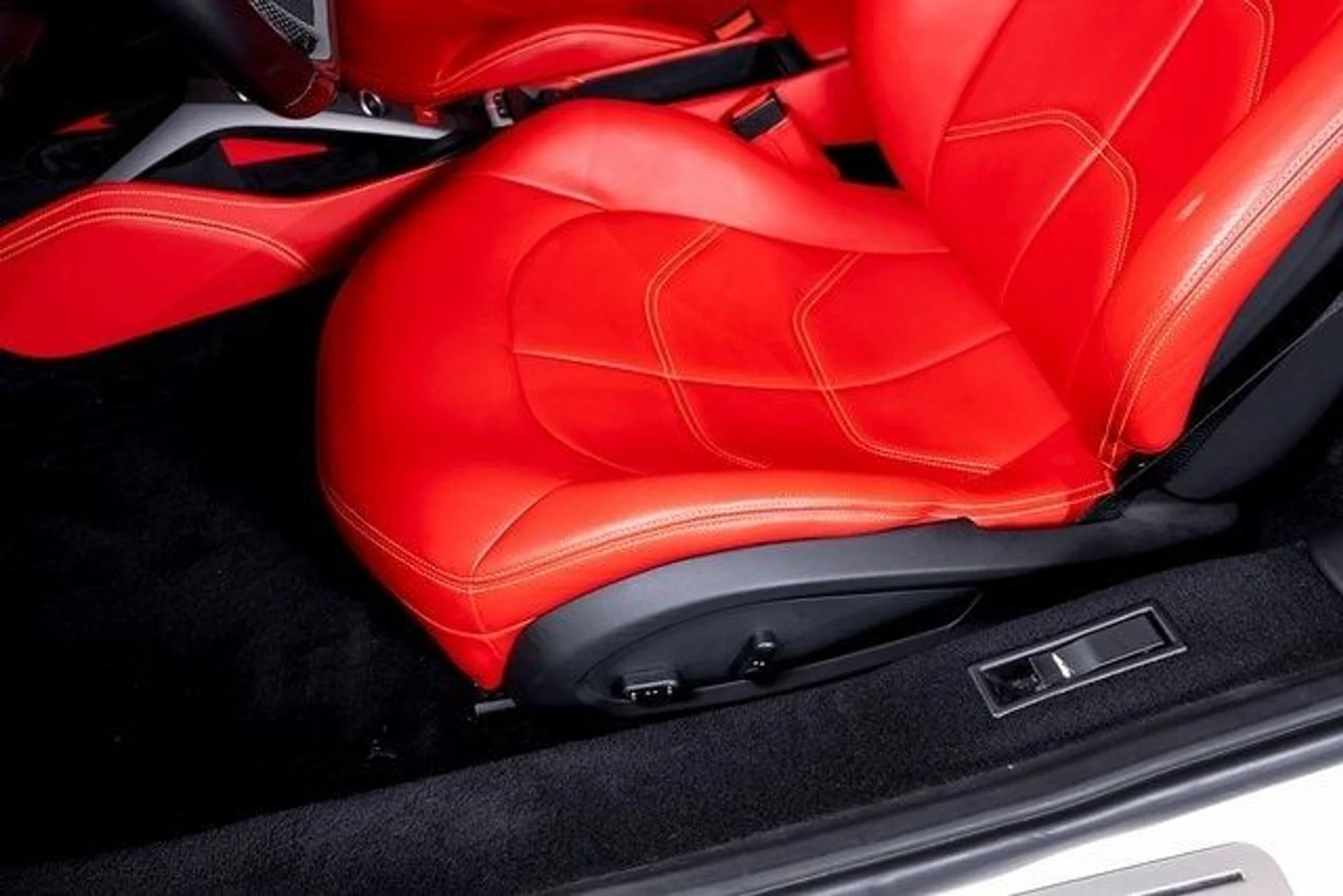 mph020_2817500132_5caef8a3087366a5751691a4d0fd69eax_0b77c2587f