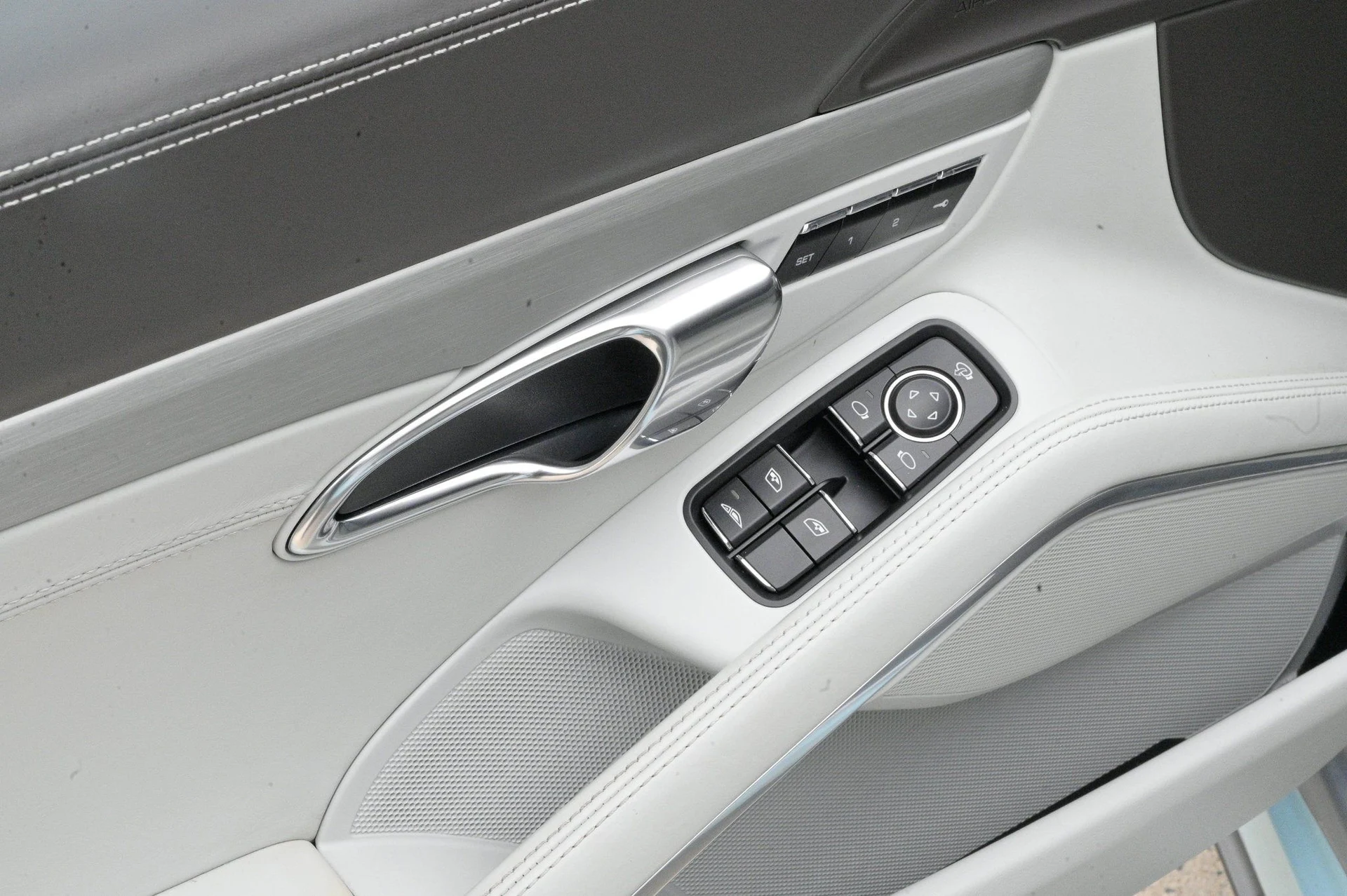 mph020_2819008895_48c0b63362ed4024aa10cfa2bb973e2b_f882985ee0