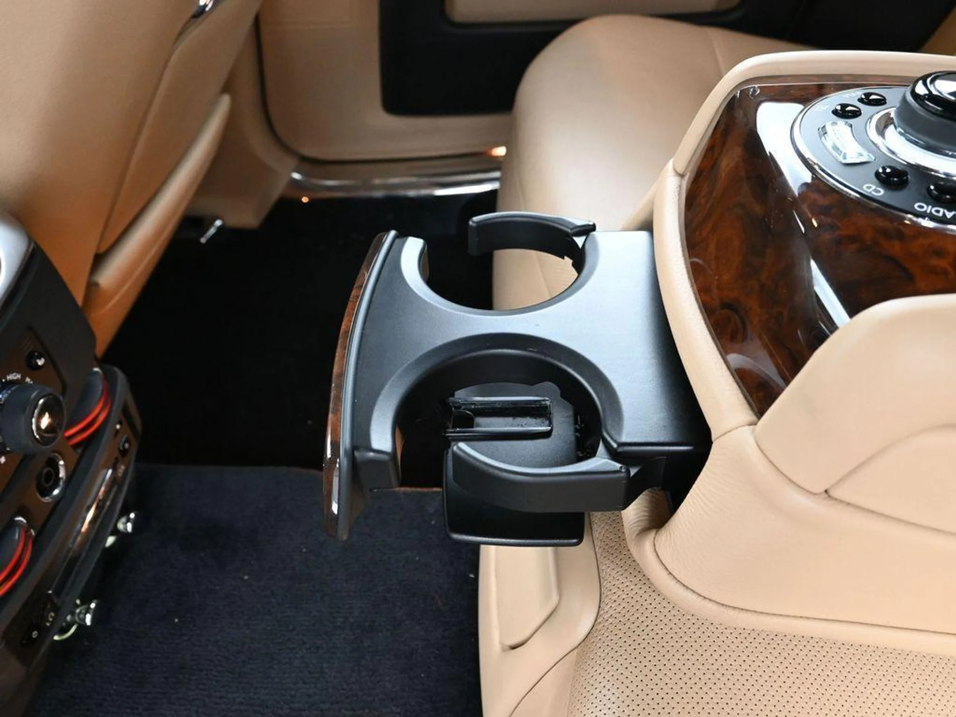 mph020_2823276121_A_If_TLKQ_5_S9_Y_Vft_QN_Sh_Ty5_K7_YKM_8_6a58995681