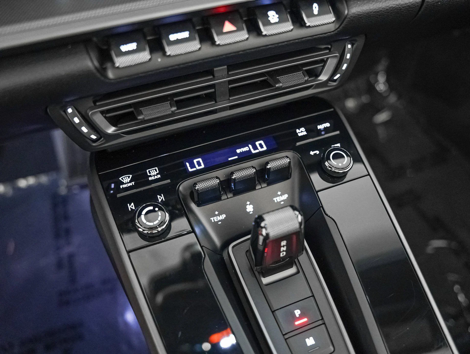 mph020_282377119_bf82e47890de8643c983a194376d1c57_57884a0d90