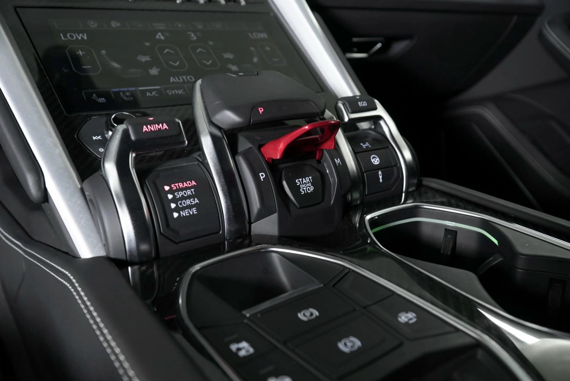 mph020_2826134556_Used_2023_Lamborghini_Urus_S_1774471601_0ead4e88ab