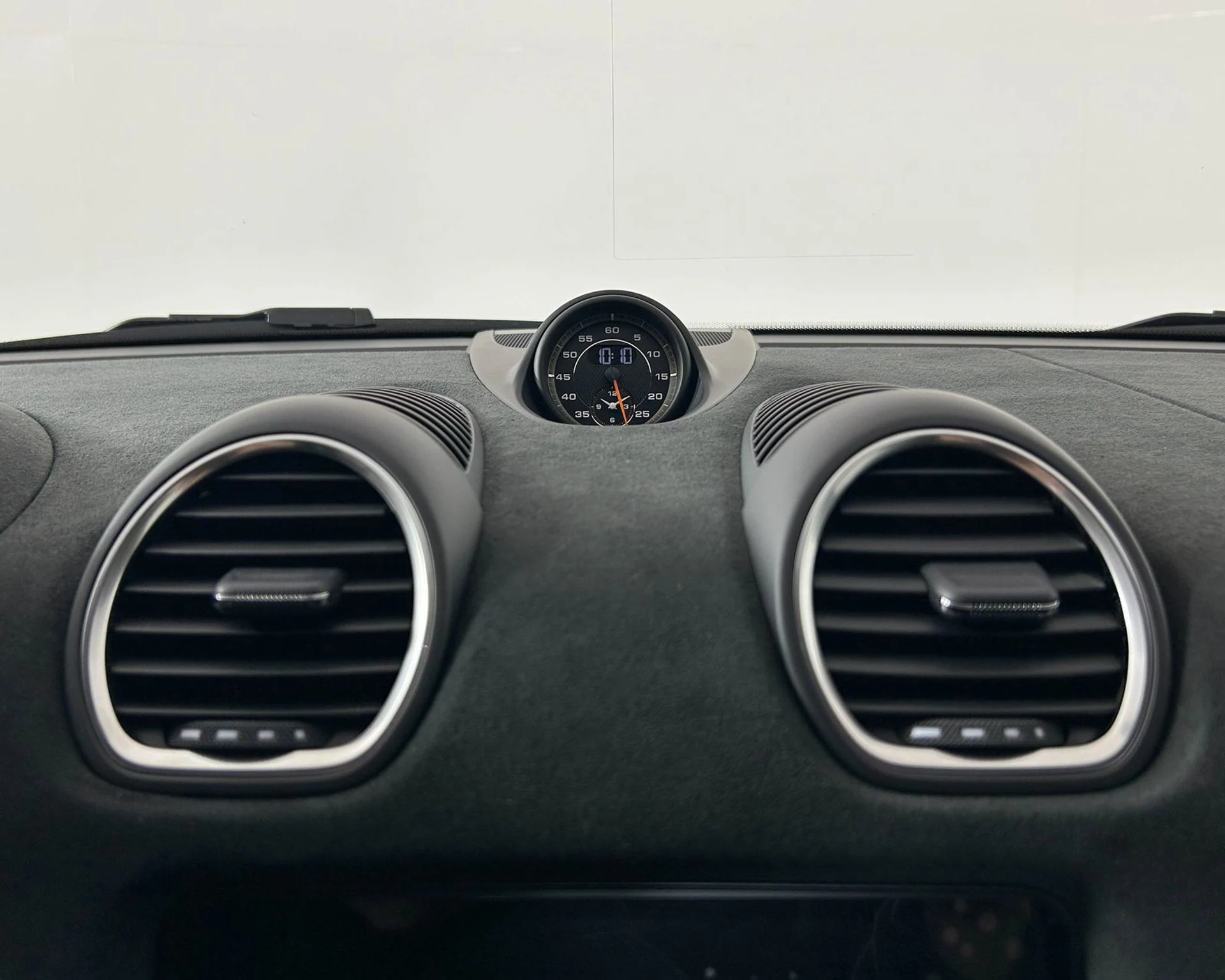 mph020_2826469573_49f04a0123564843b00e240f06c09907_01419d5be7