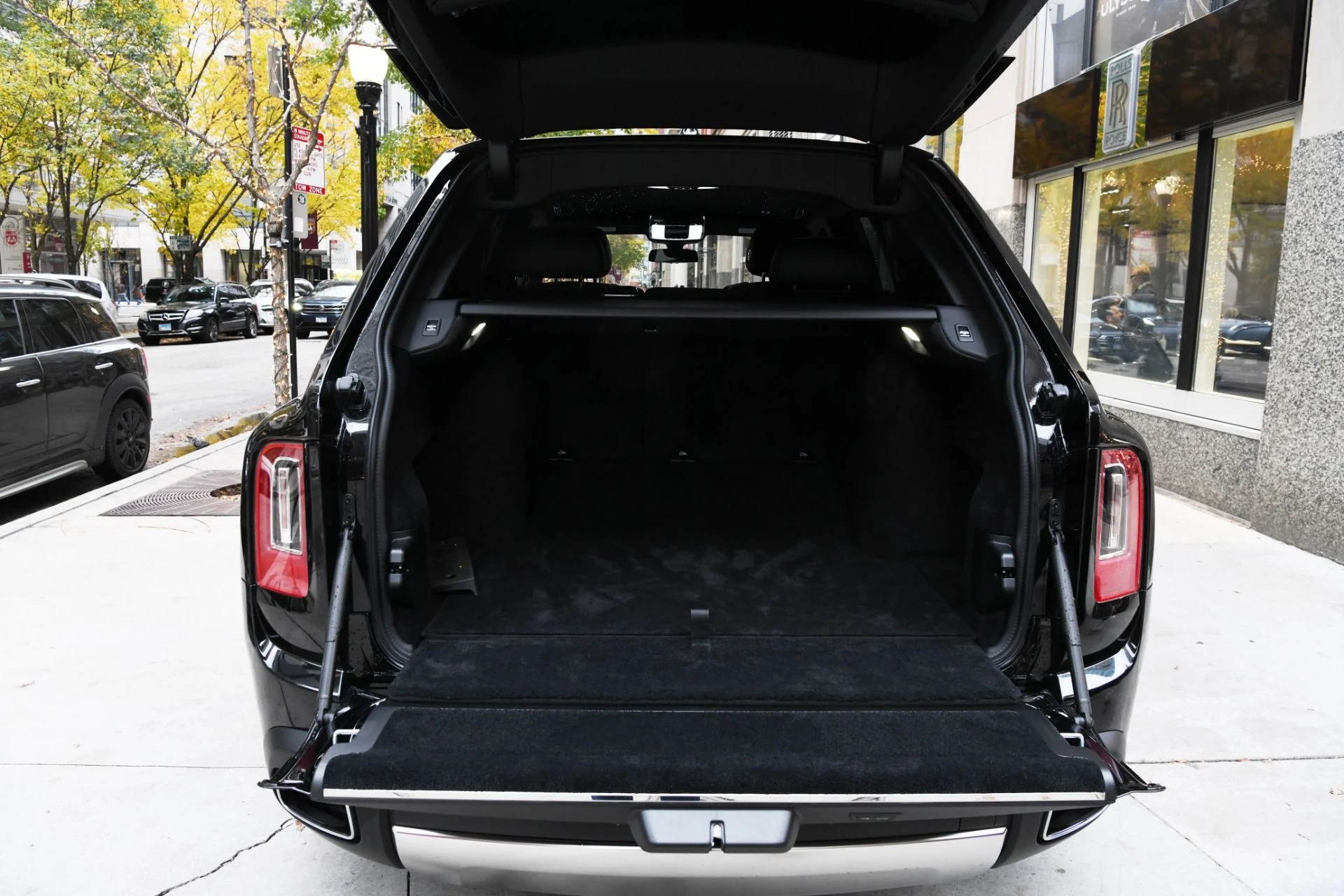 mph020_2830532247_11027_p22_l_1f62897110