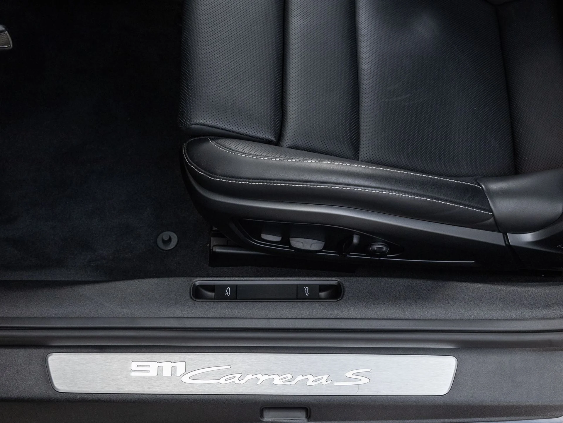 mph020_2830958712_21_88290019cd