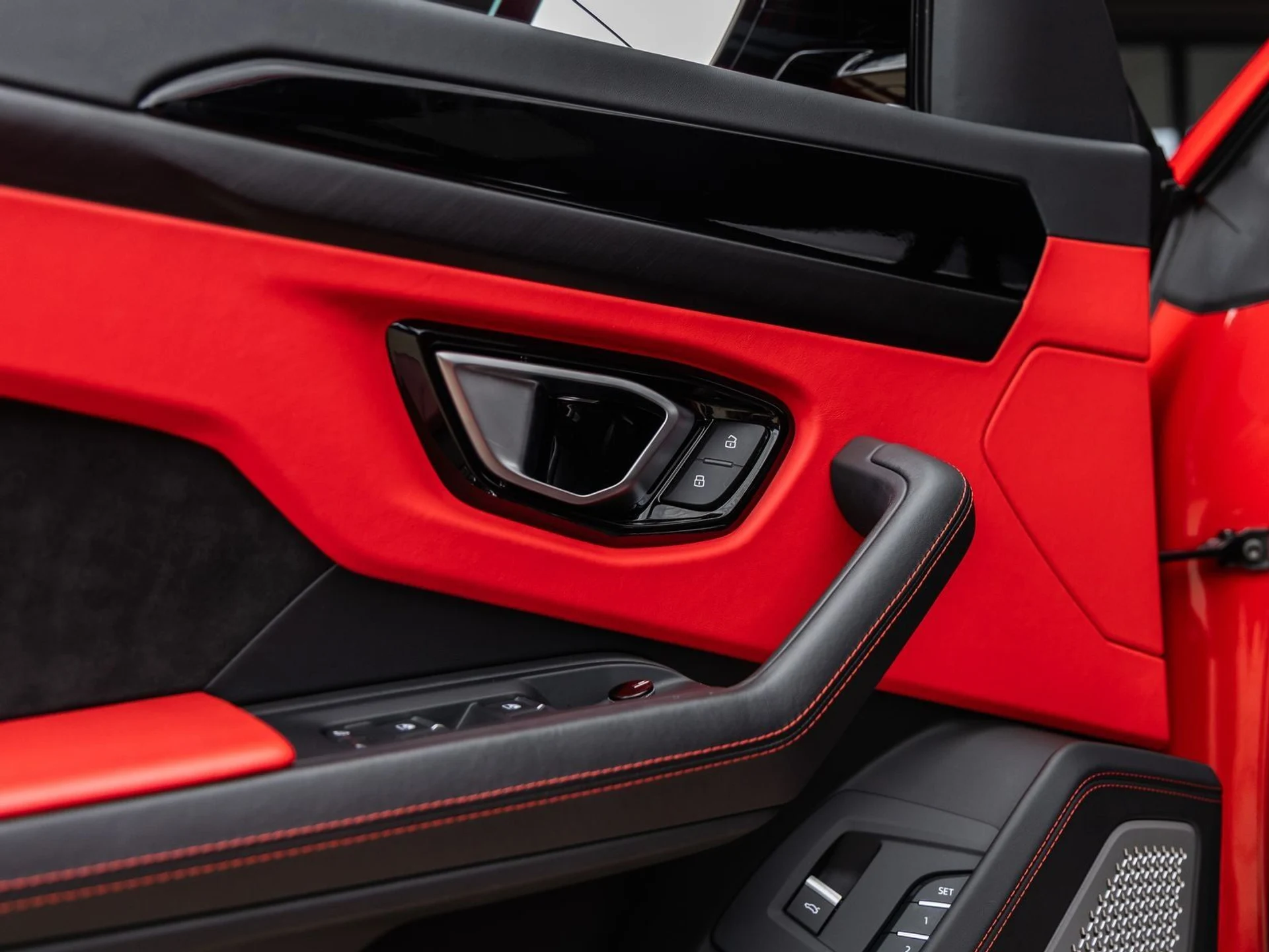 mph020_2831417823_21_91b4746cd8