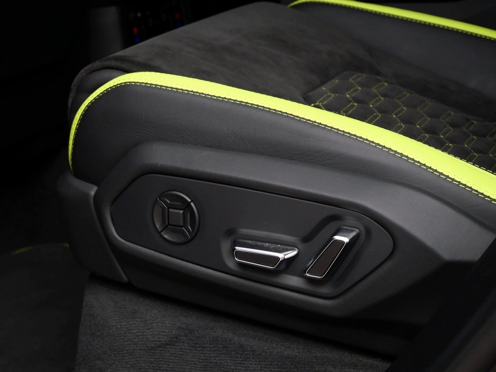 mph020_2839736917_eb224fcdf5da739f82878acaeaabb6c8x_ae7956f044