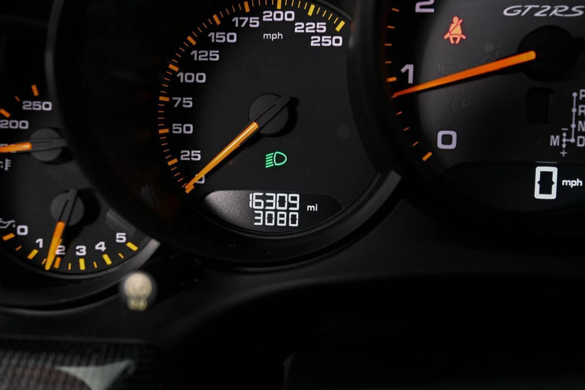 mph020_2839819936_897d45b0072292090d3e210cc279a3a6_86bd22bb3a