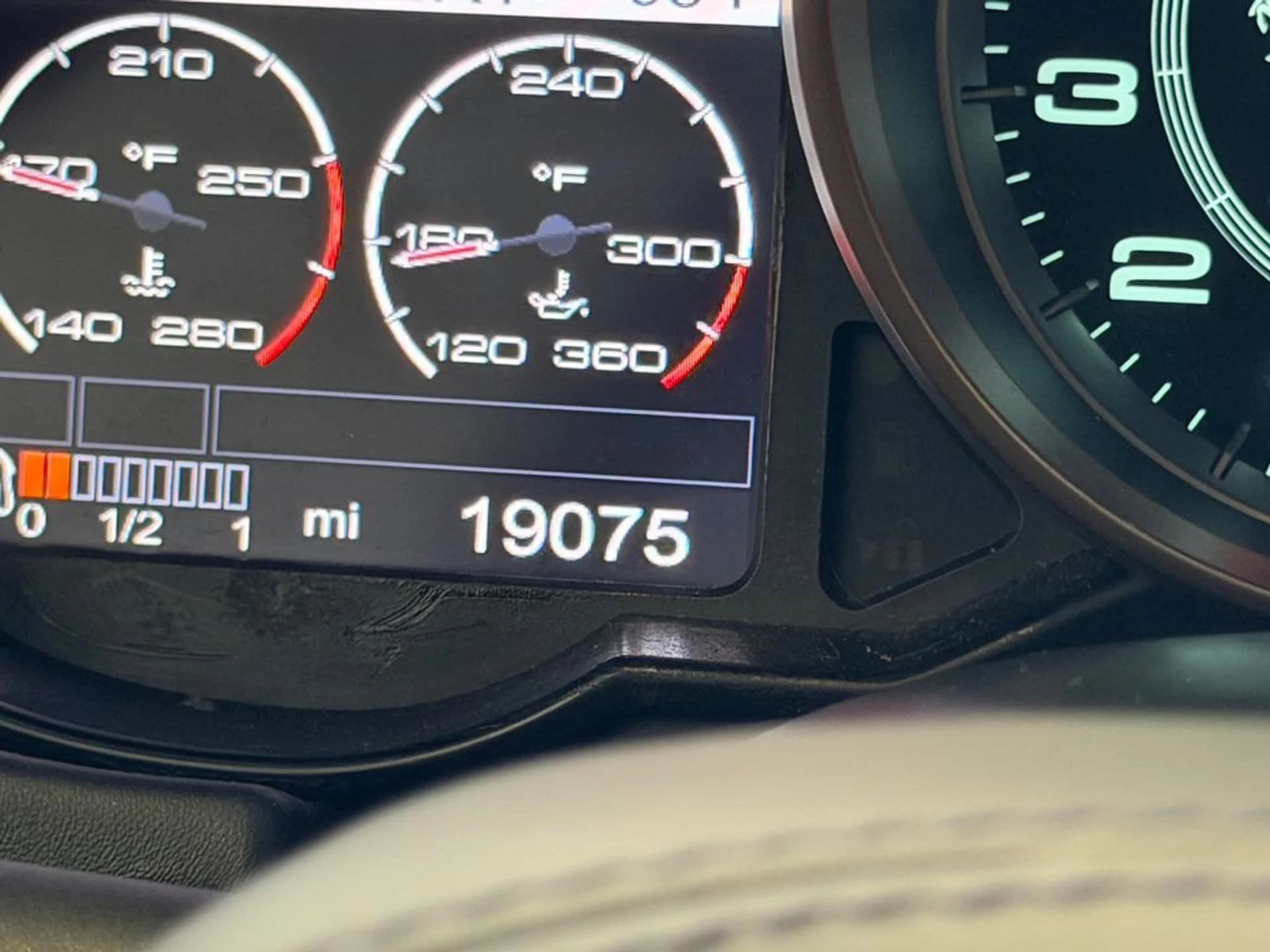 mph020_2850962689_94c0f6b2f034b39fa79e64330160fb2dx_44466314dc