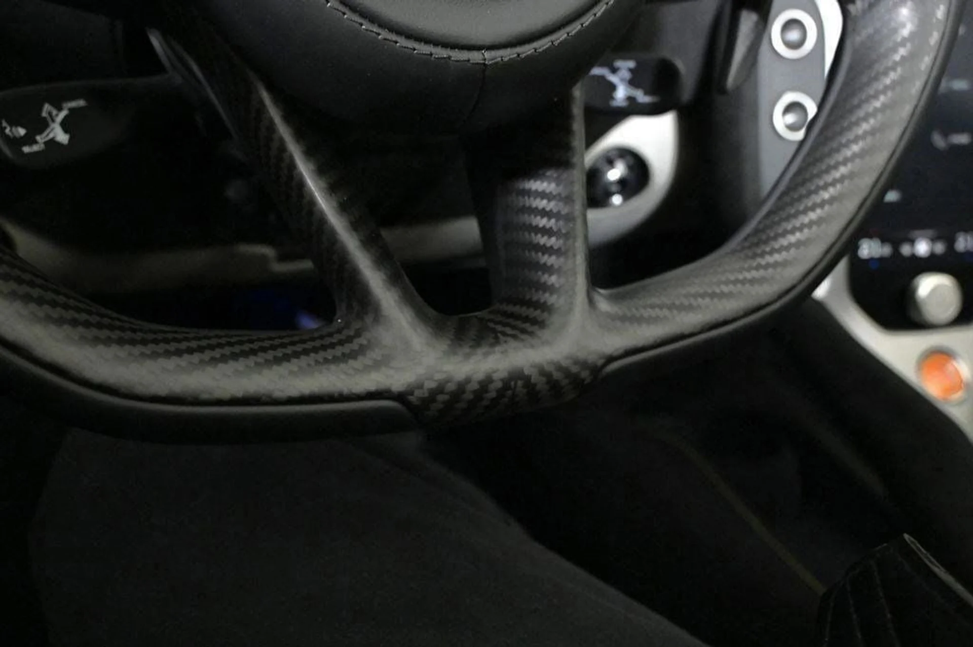 mph020_2852058997_new_2025_mclaren_750s_spider_11350_22873384_20_1024_e0c4edbf50