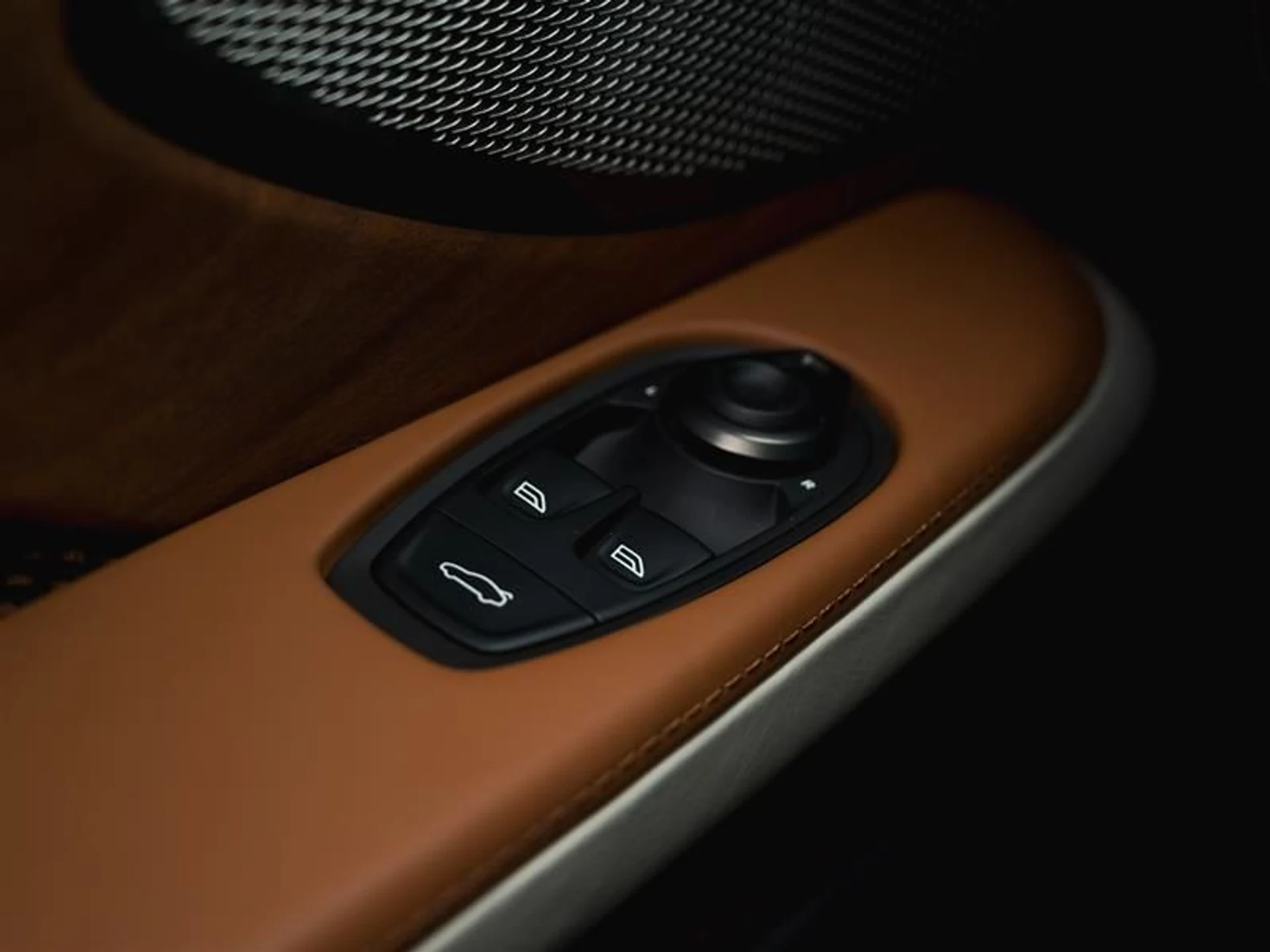 mph020_2854350219_gos32jnh_c7021872a9