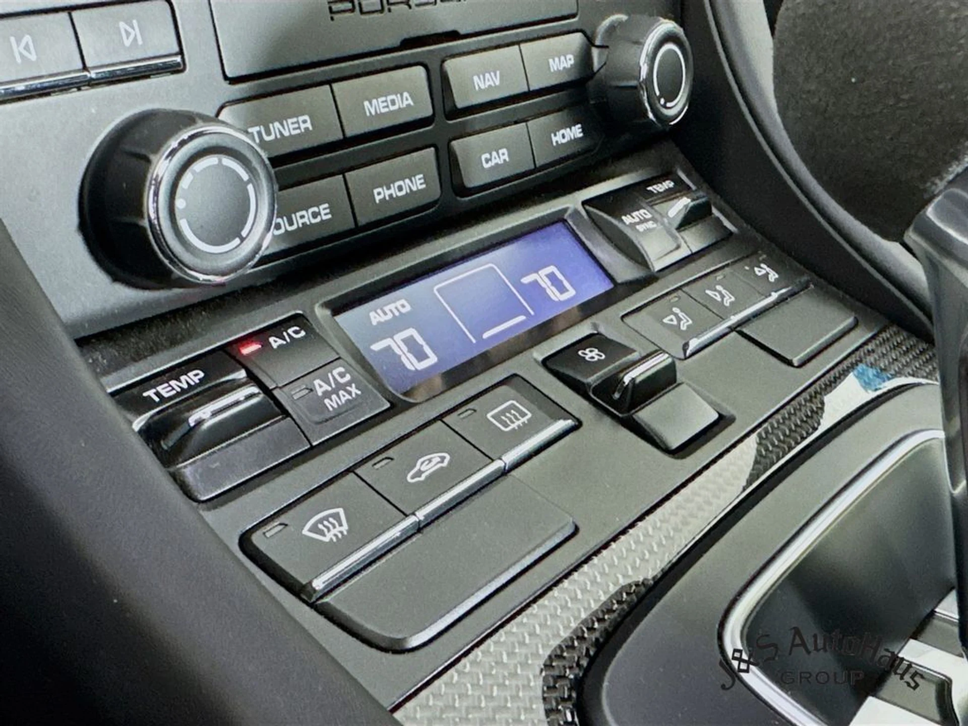 mph020_285969828_i0k3xnm7fp779a14gglomdz0mzwi_b4d09ff72d