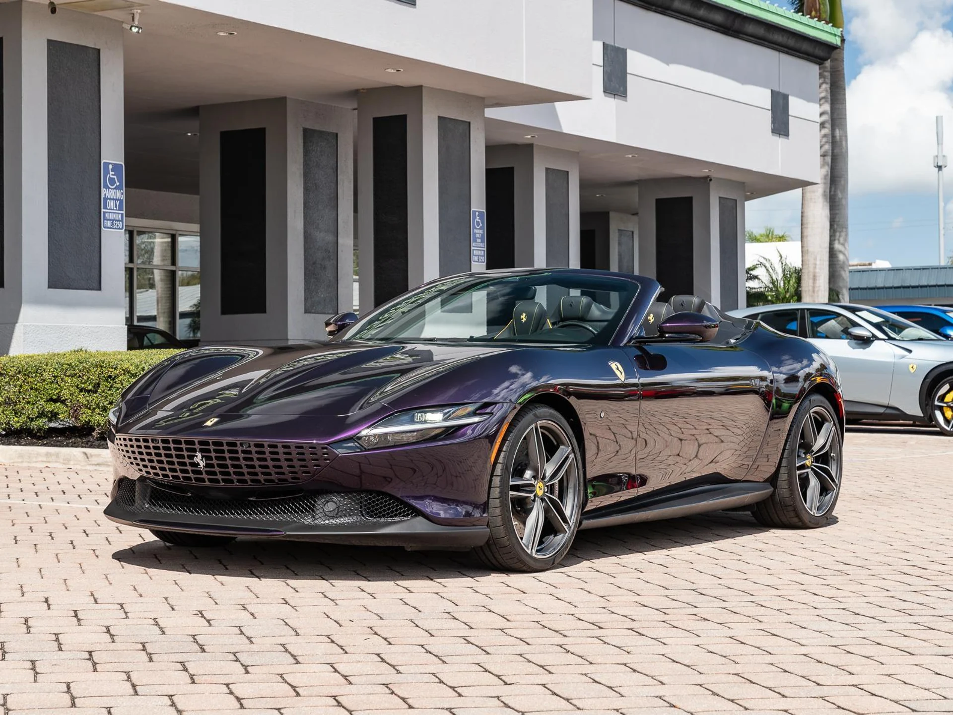 mph020_2860484209_Used_2025_Ferrari_Roma_Spider_Convertible_1772576625_7aecf29b44